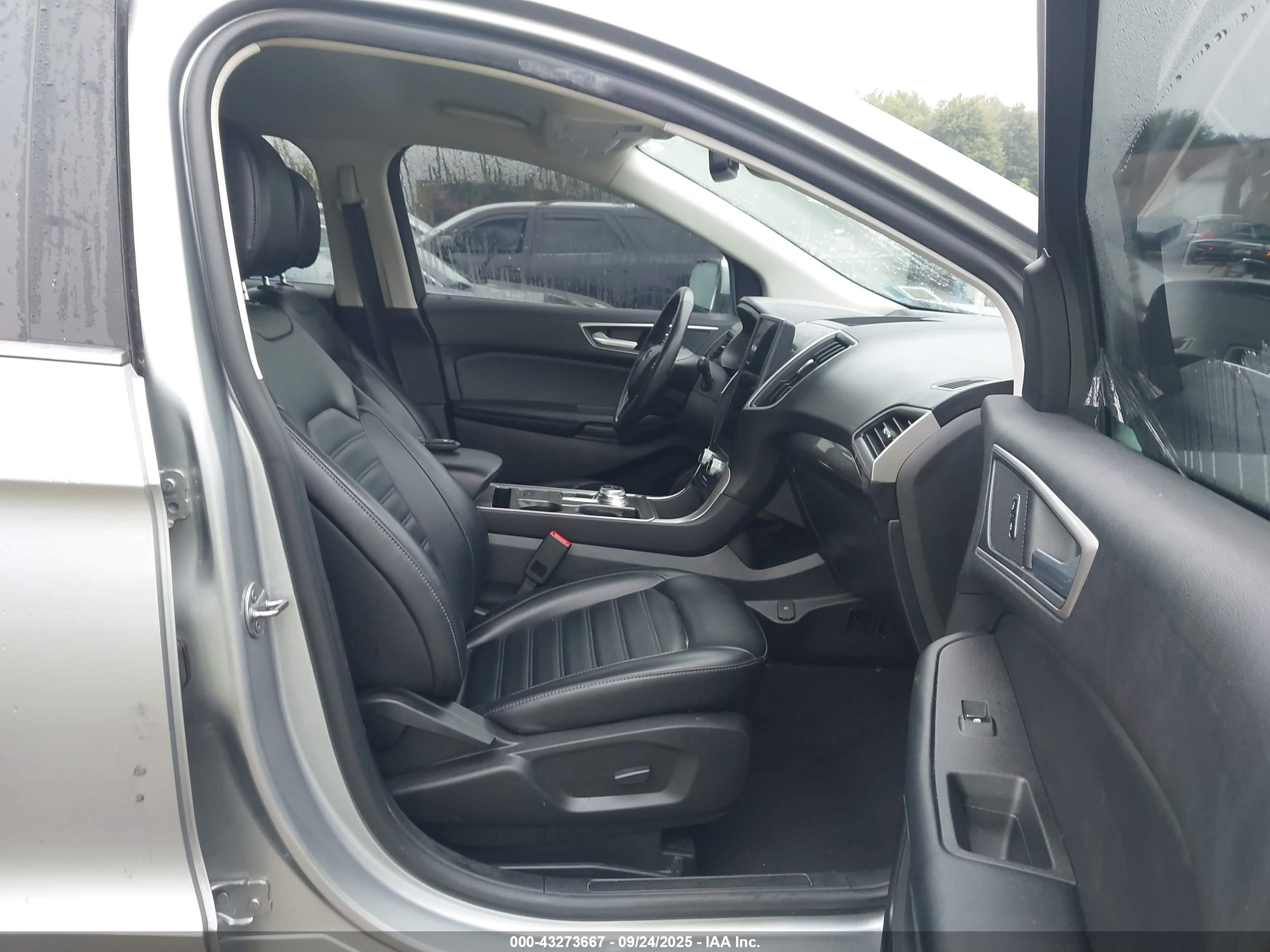 FORD EDGE image 5