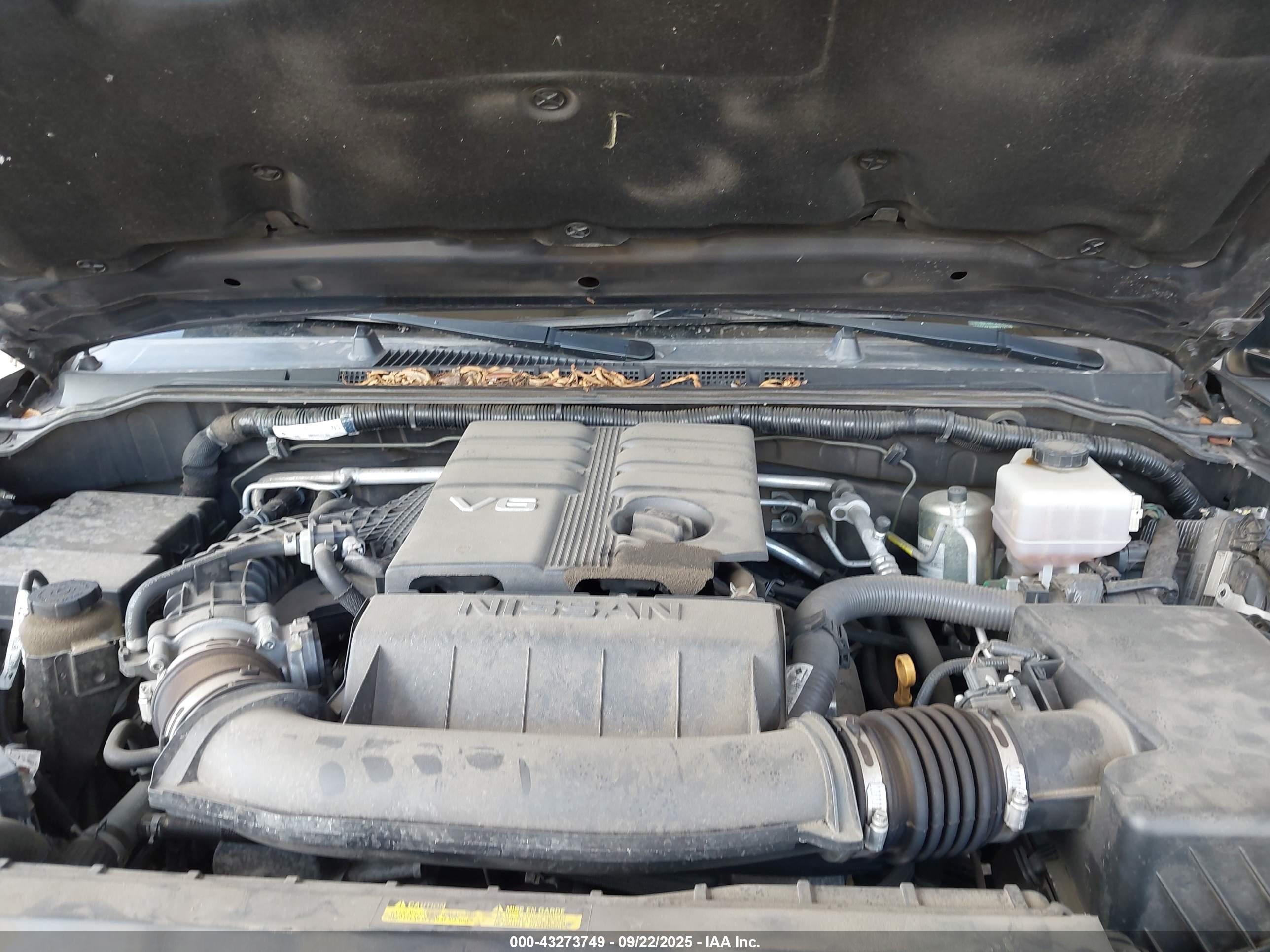 NISSAN FRONTIER image 10