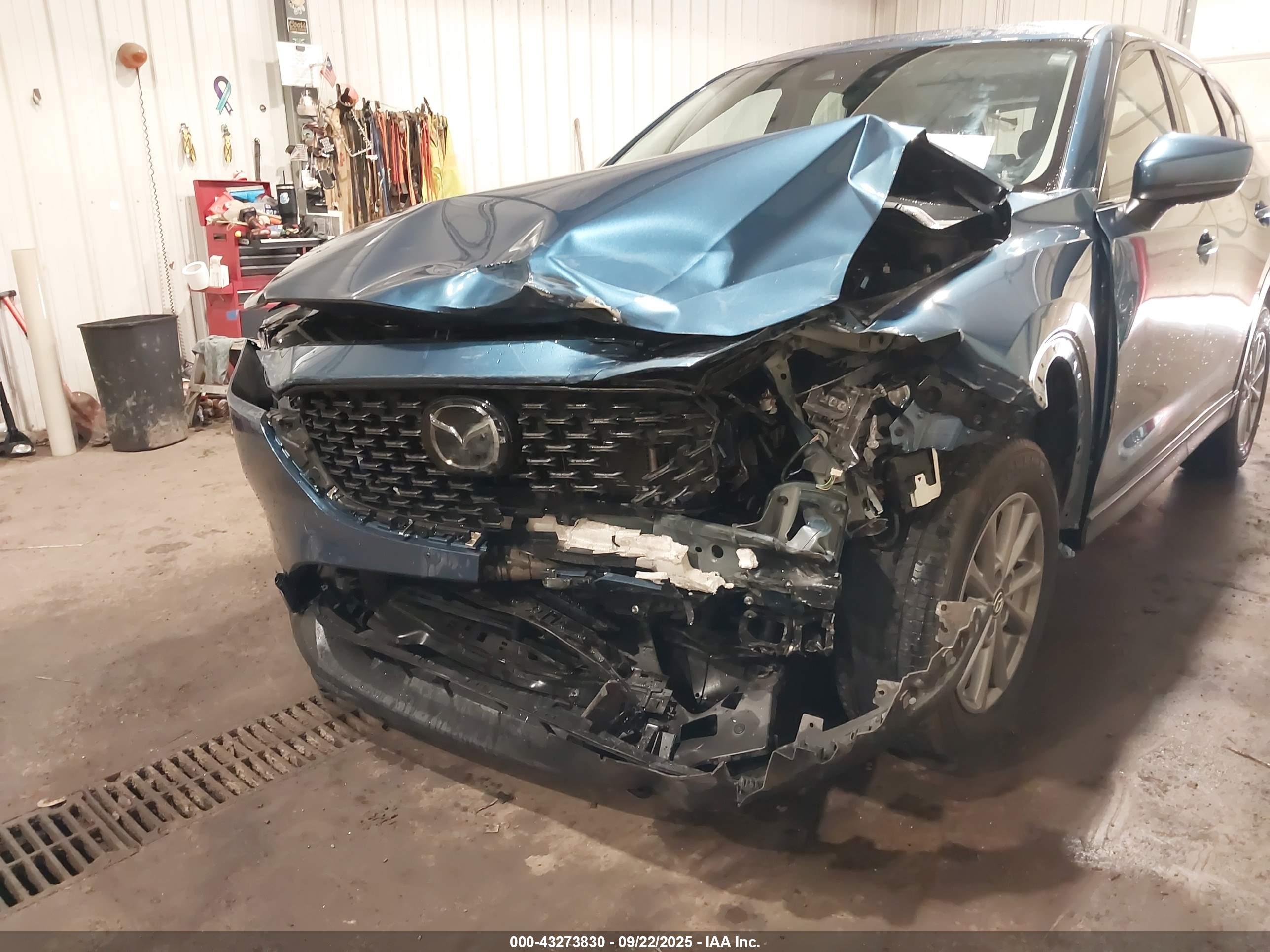 MAZDA CX-5 image 6