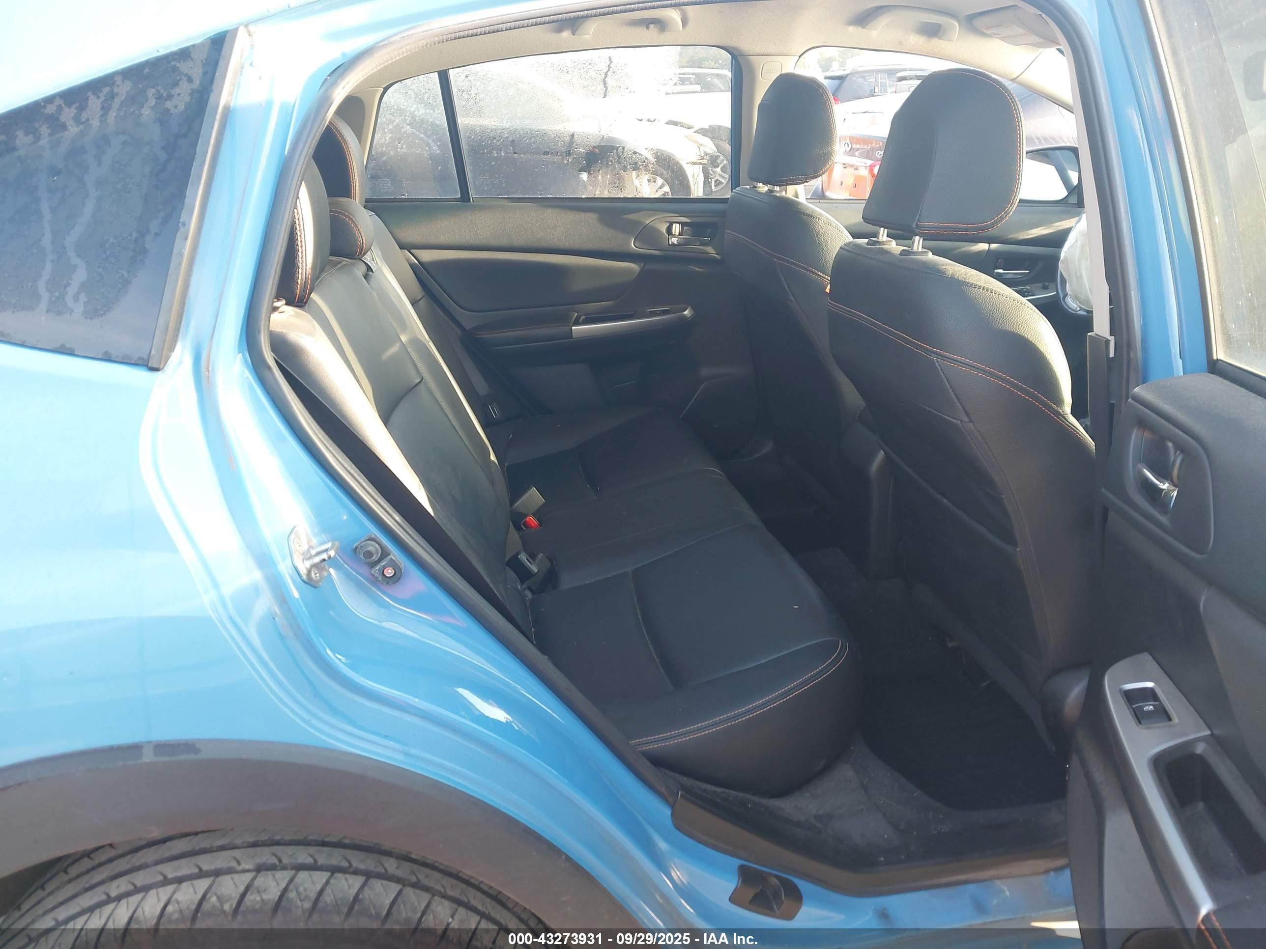 SUBARU CROSSTREK image 8