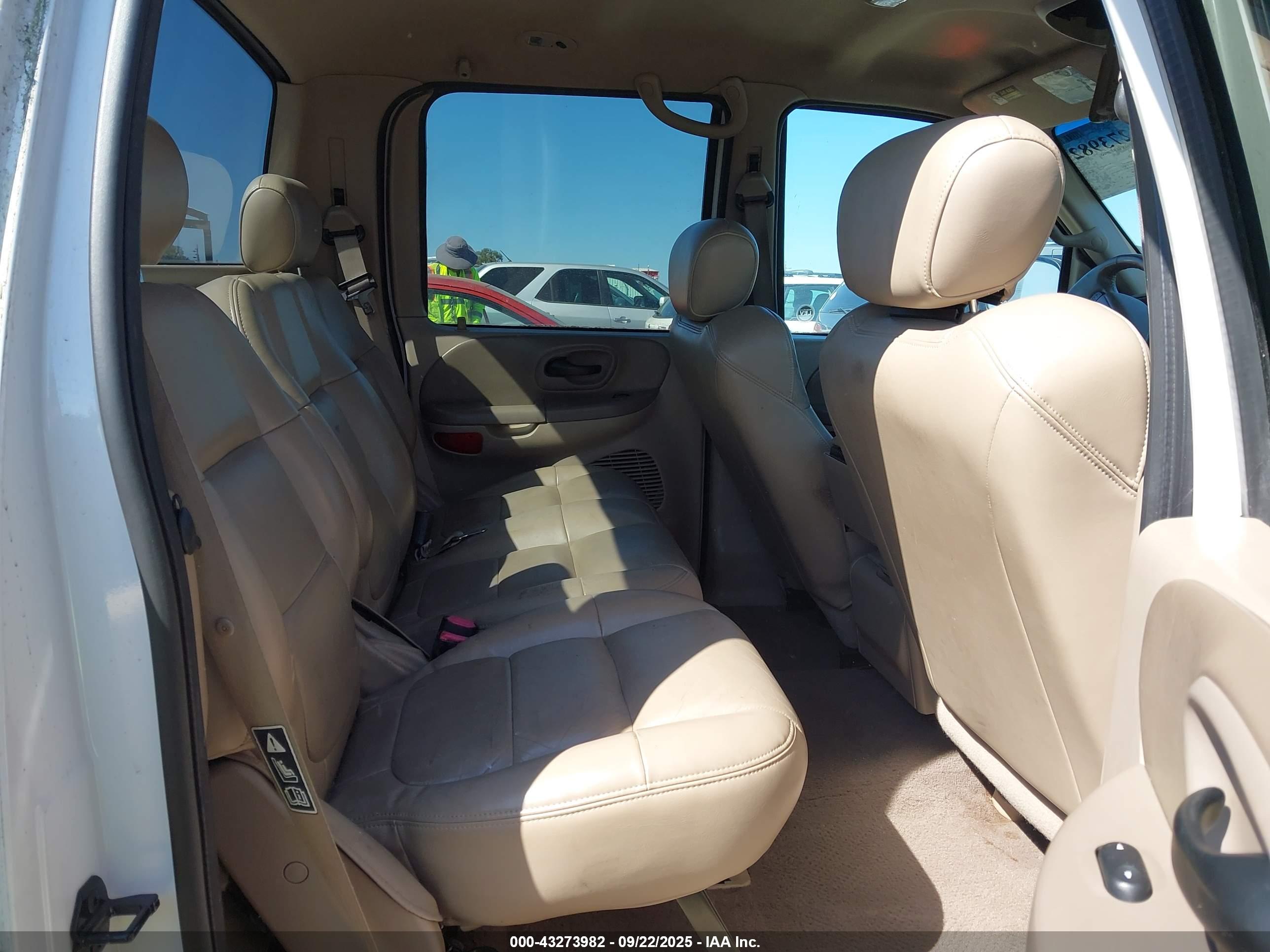 FORD F-150 image 8