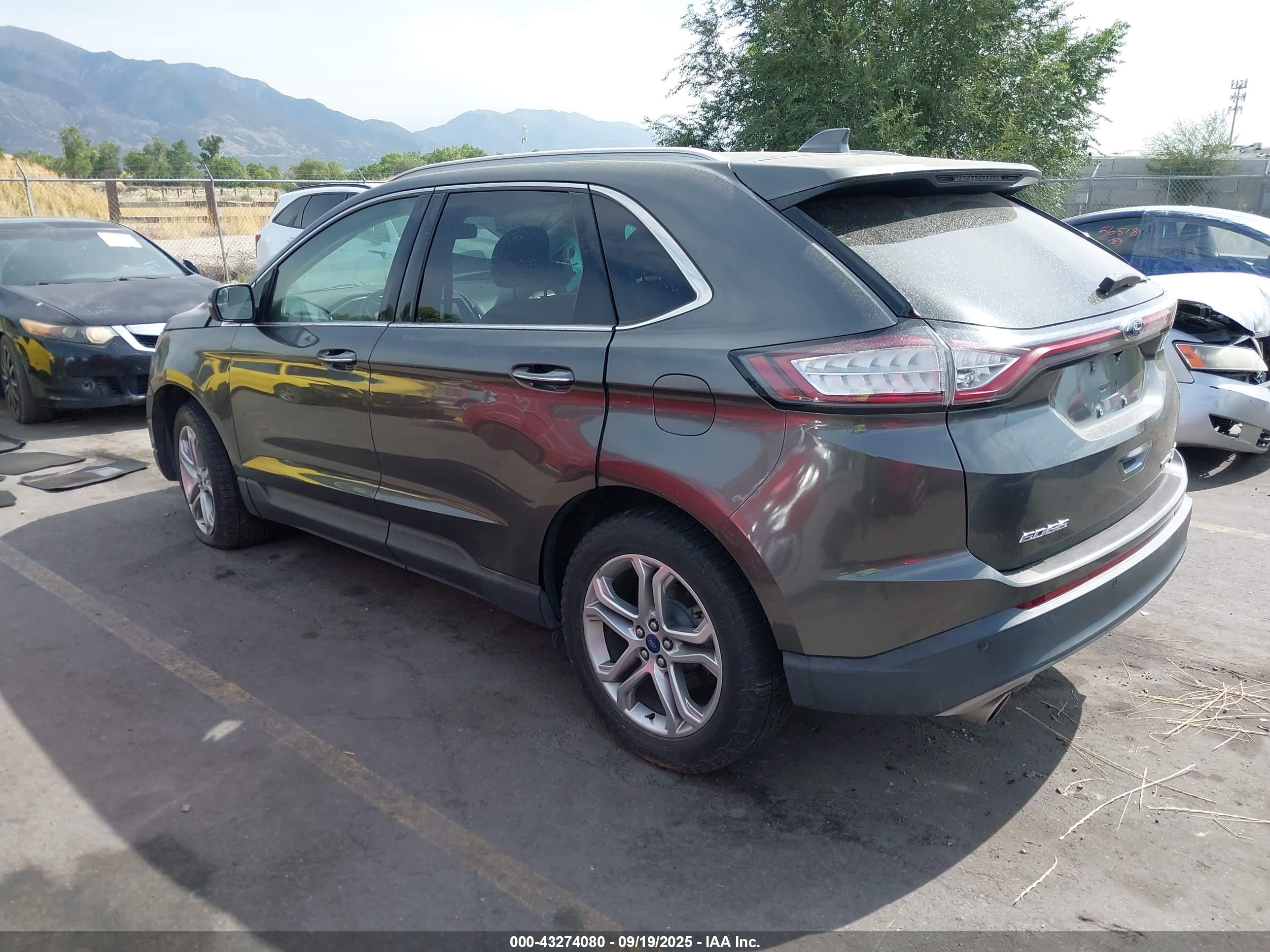 FORD EDGE image 3
