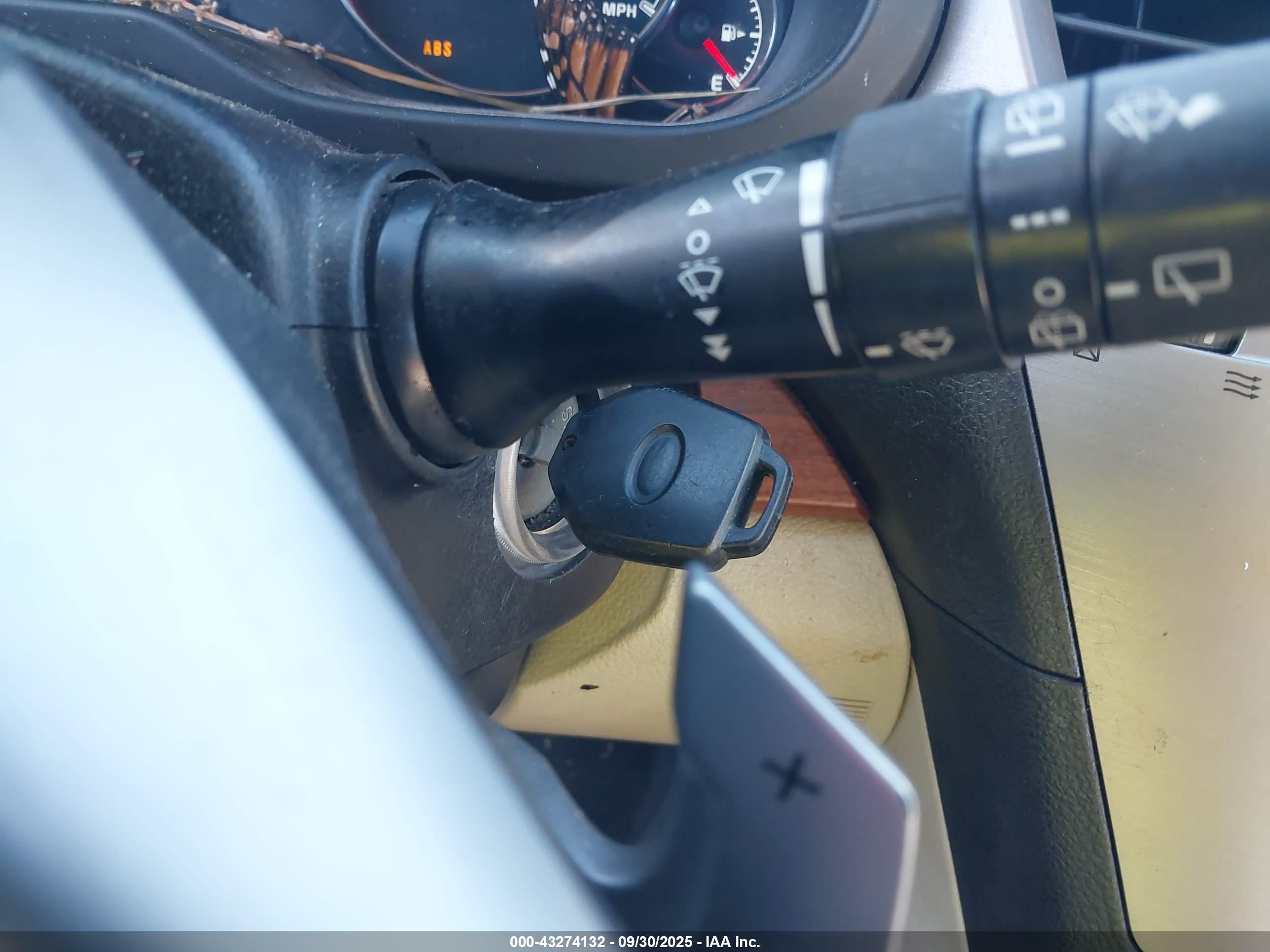 SUBARU OUTBACK image 11