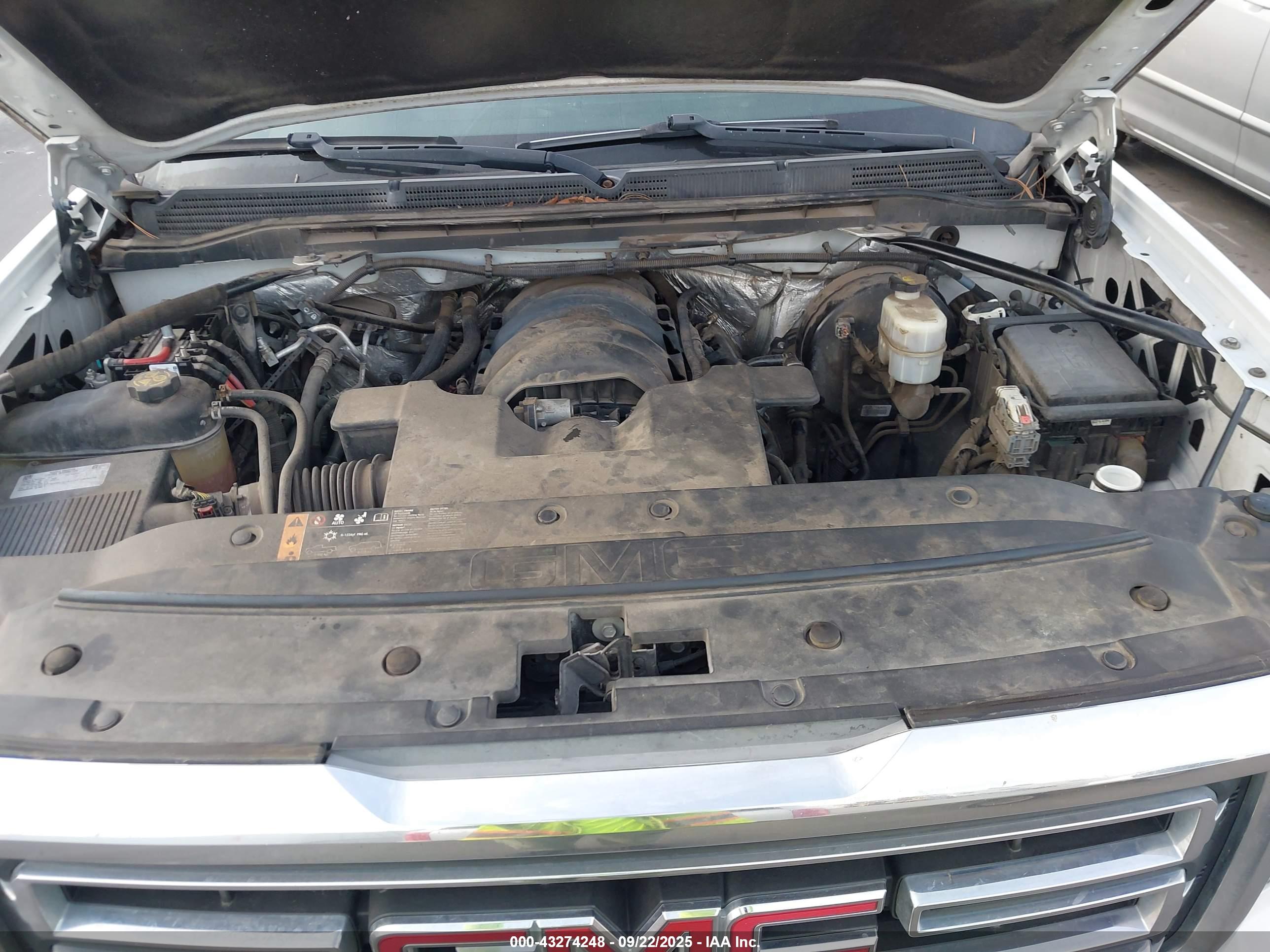 GMC SIERRA image 10