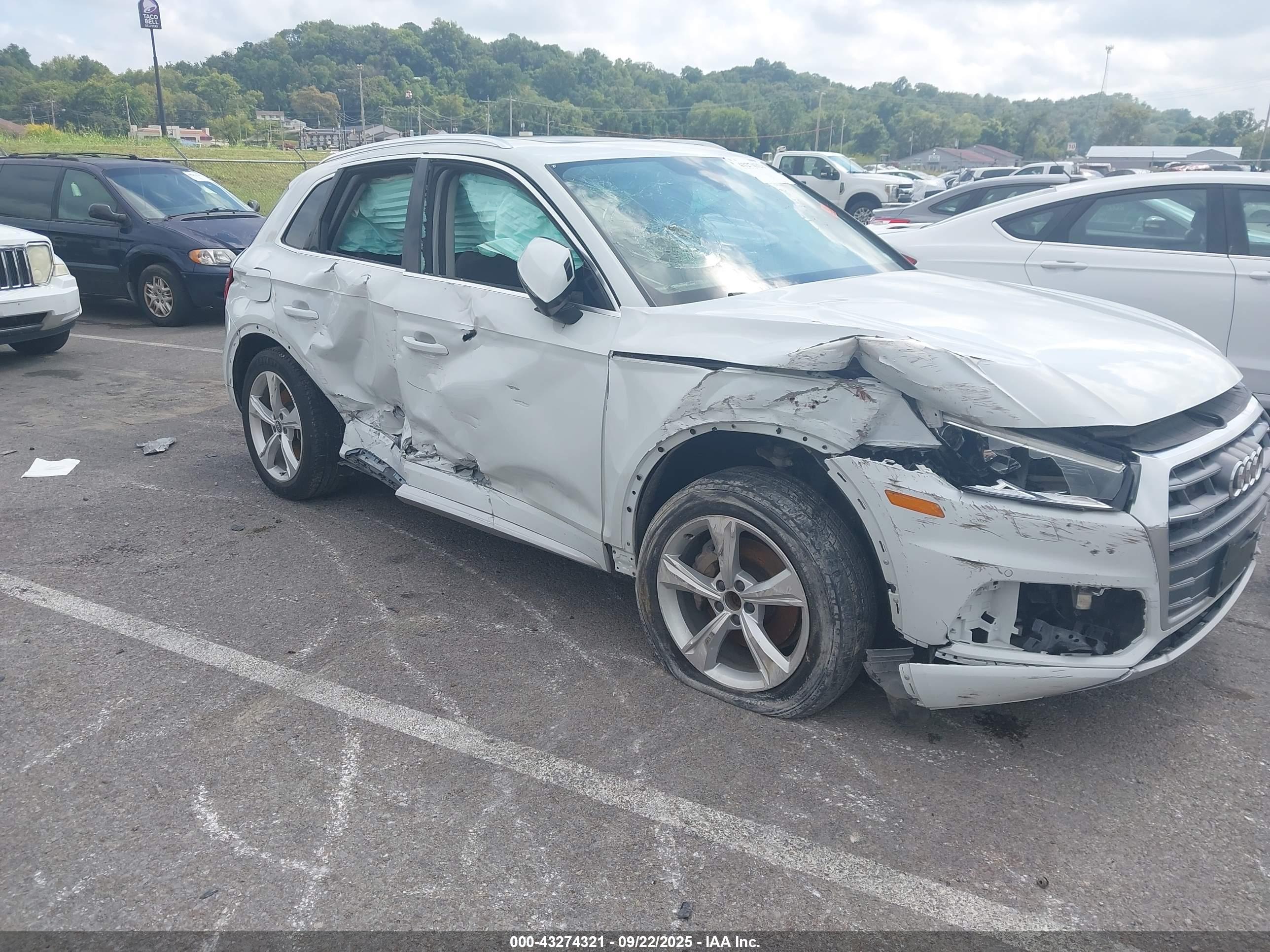 AUDI Q5 image 6