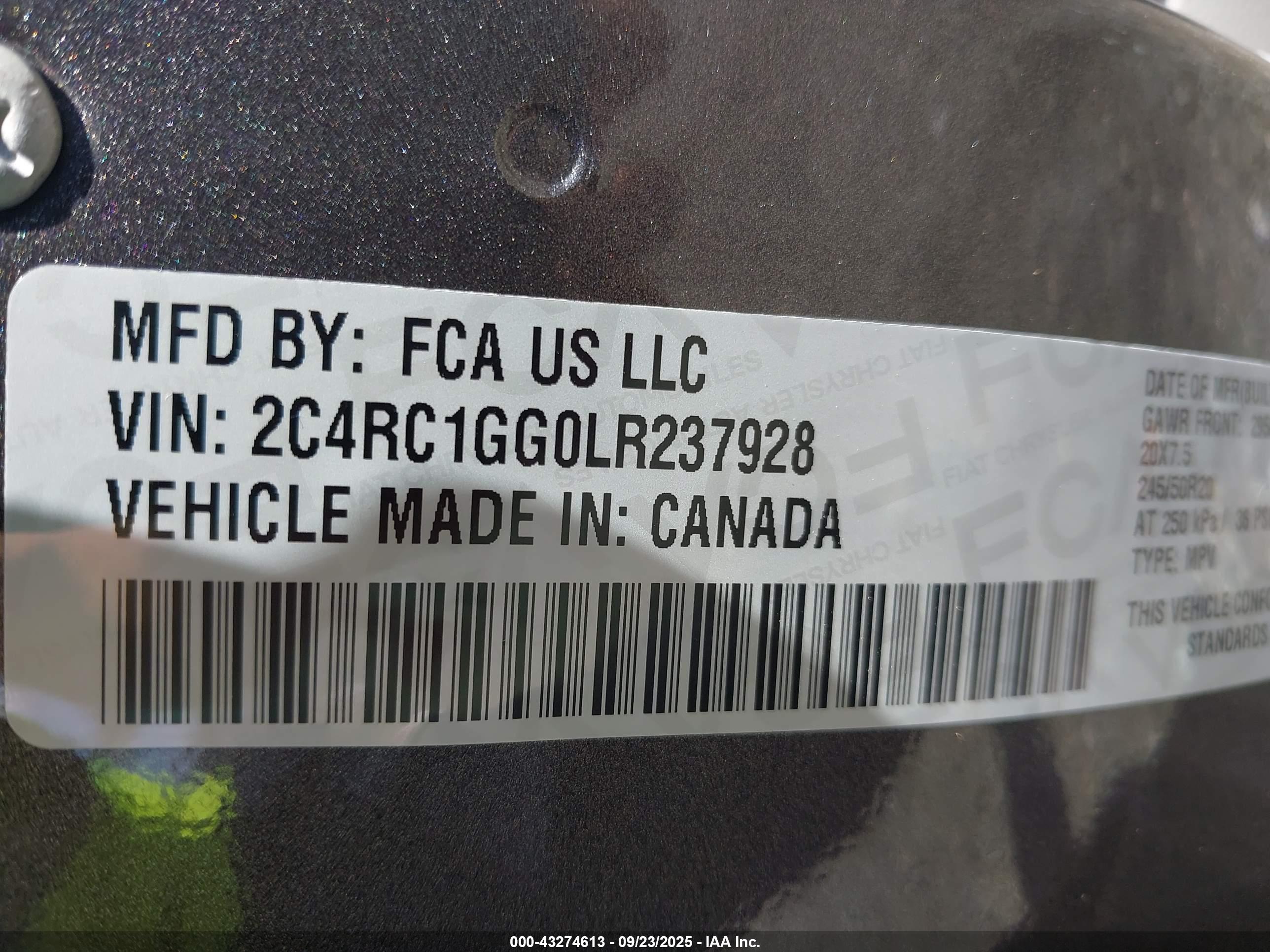 CHRYSLER PACIFICA image 9