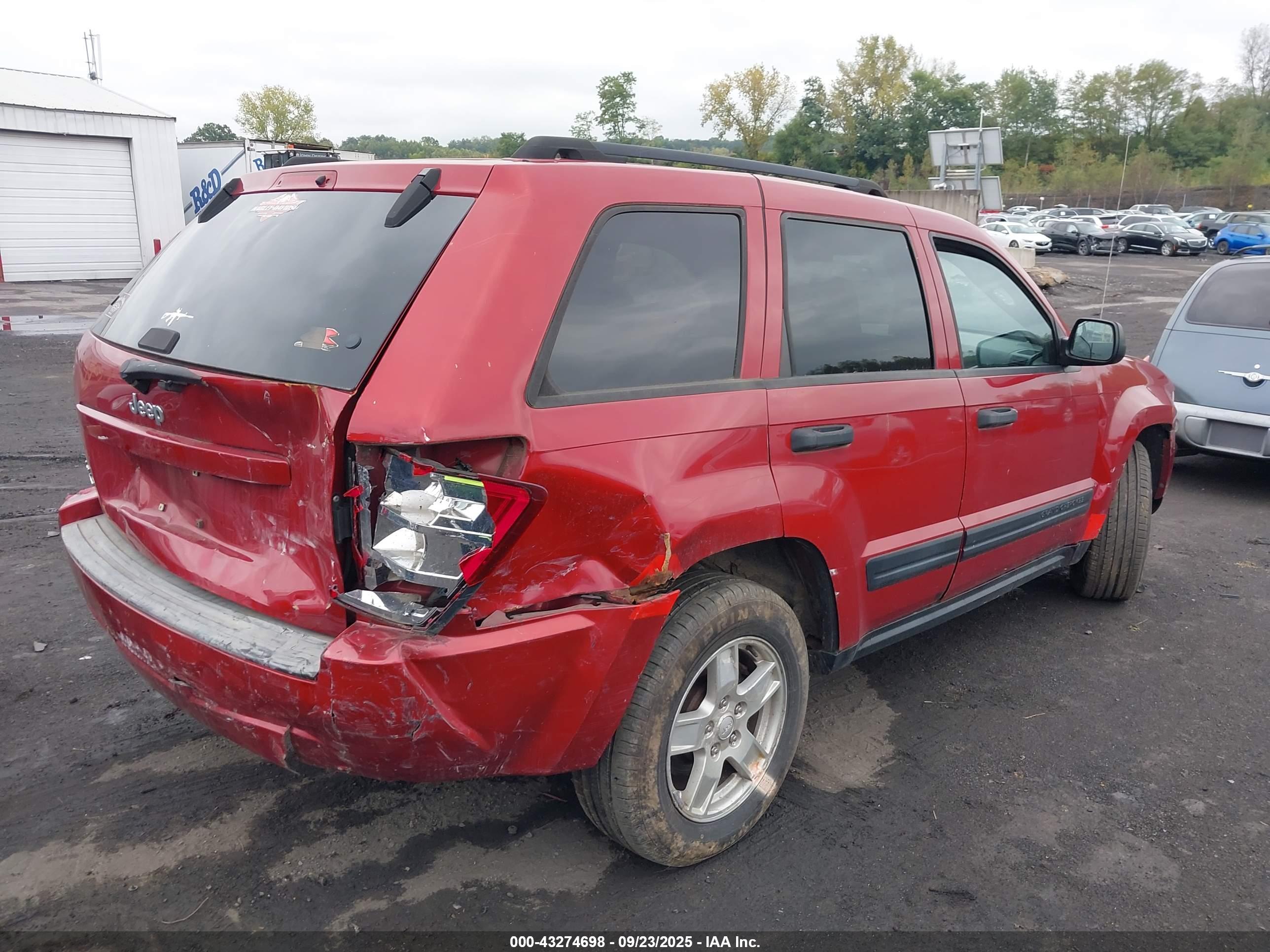 JEEP GRAND image 4