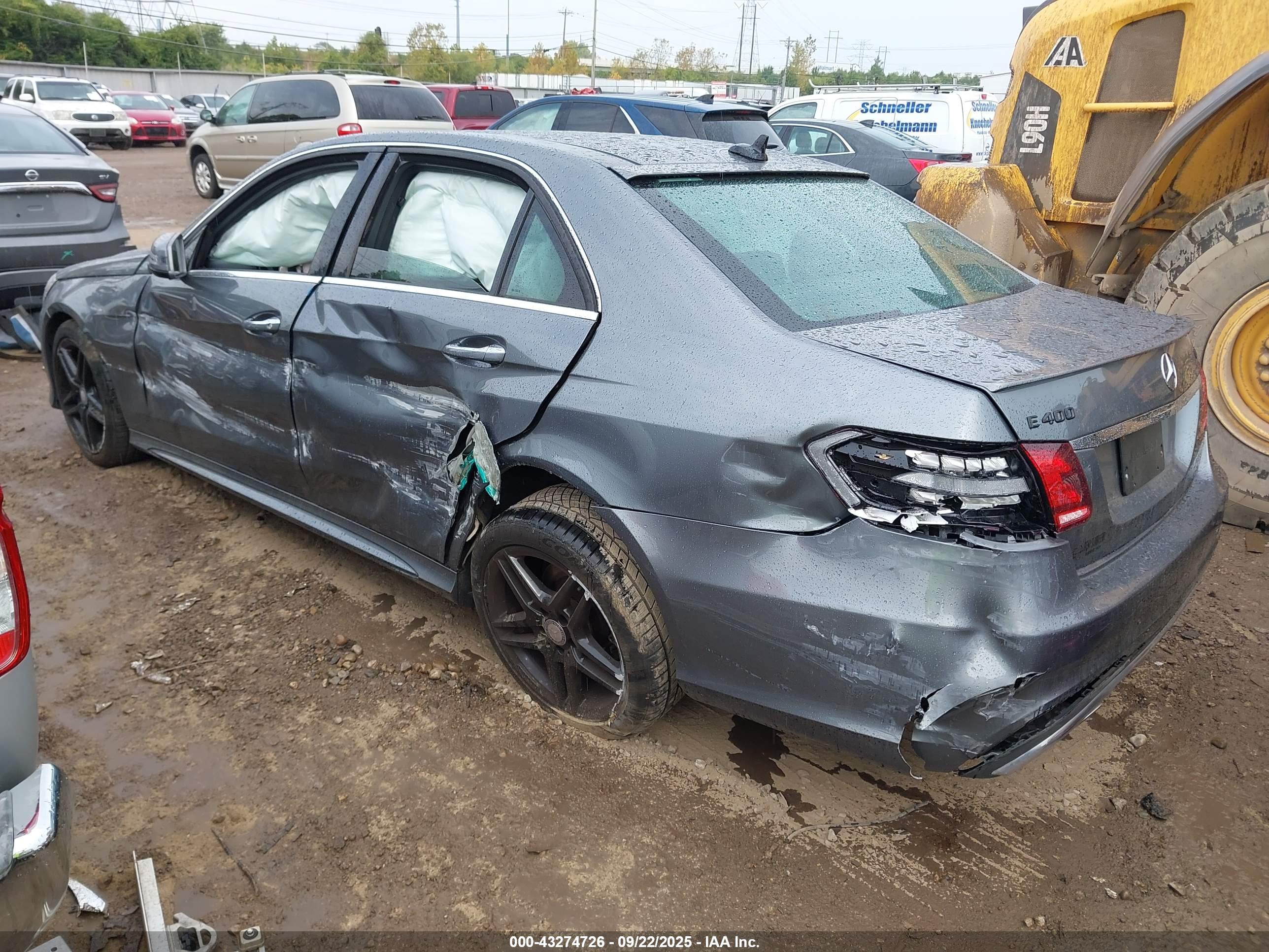 MERCEDES-BENZ E image 3