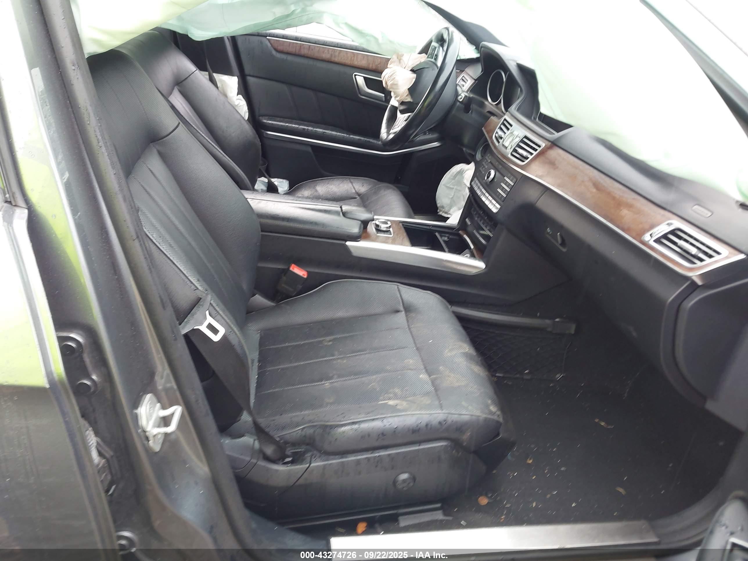 MERCEDES-BENZ E image 5