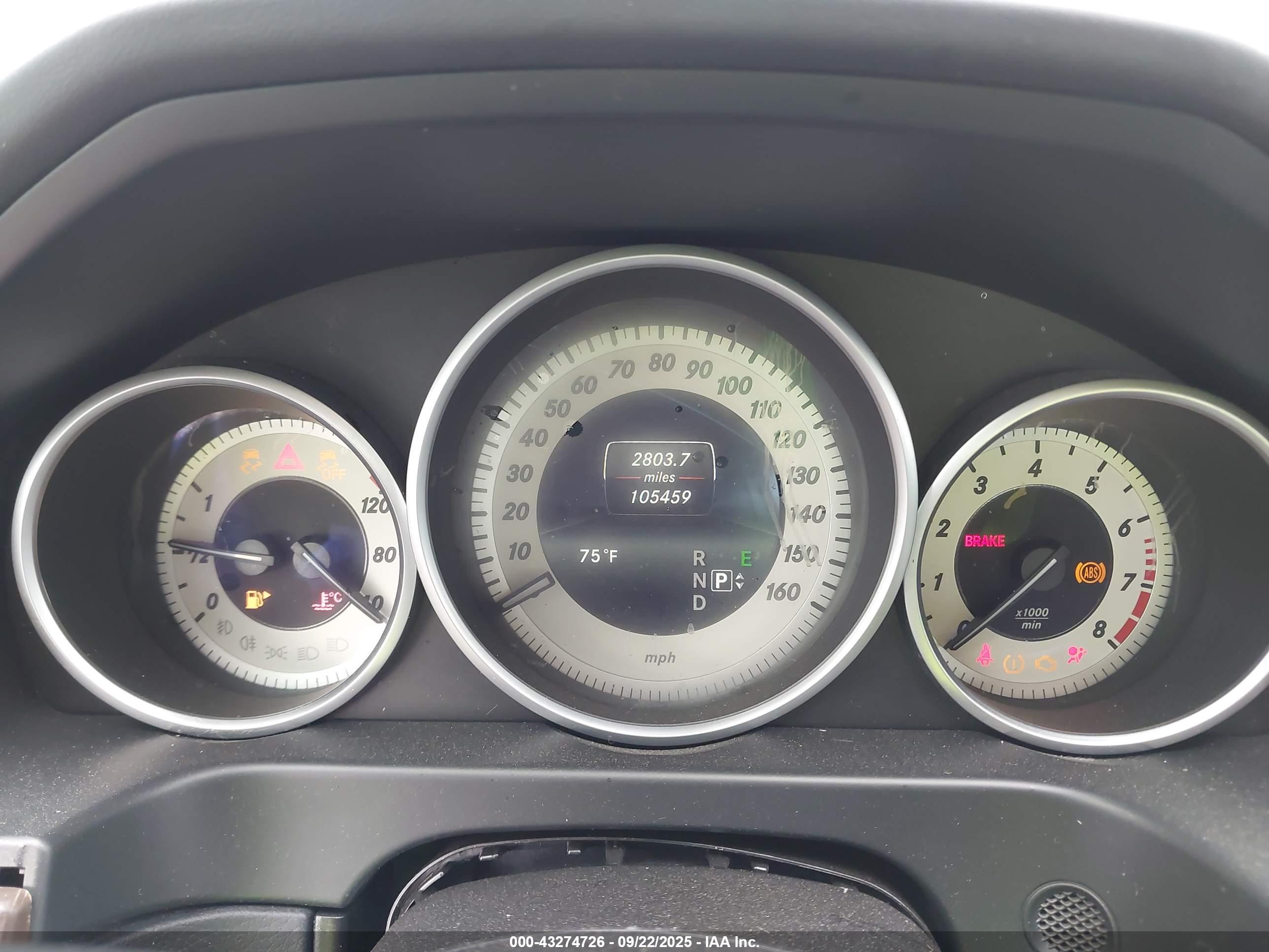 MERCEDES-BENZ E image 7