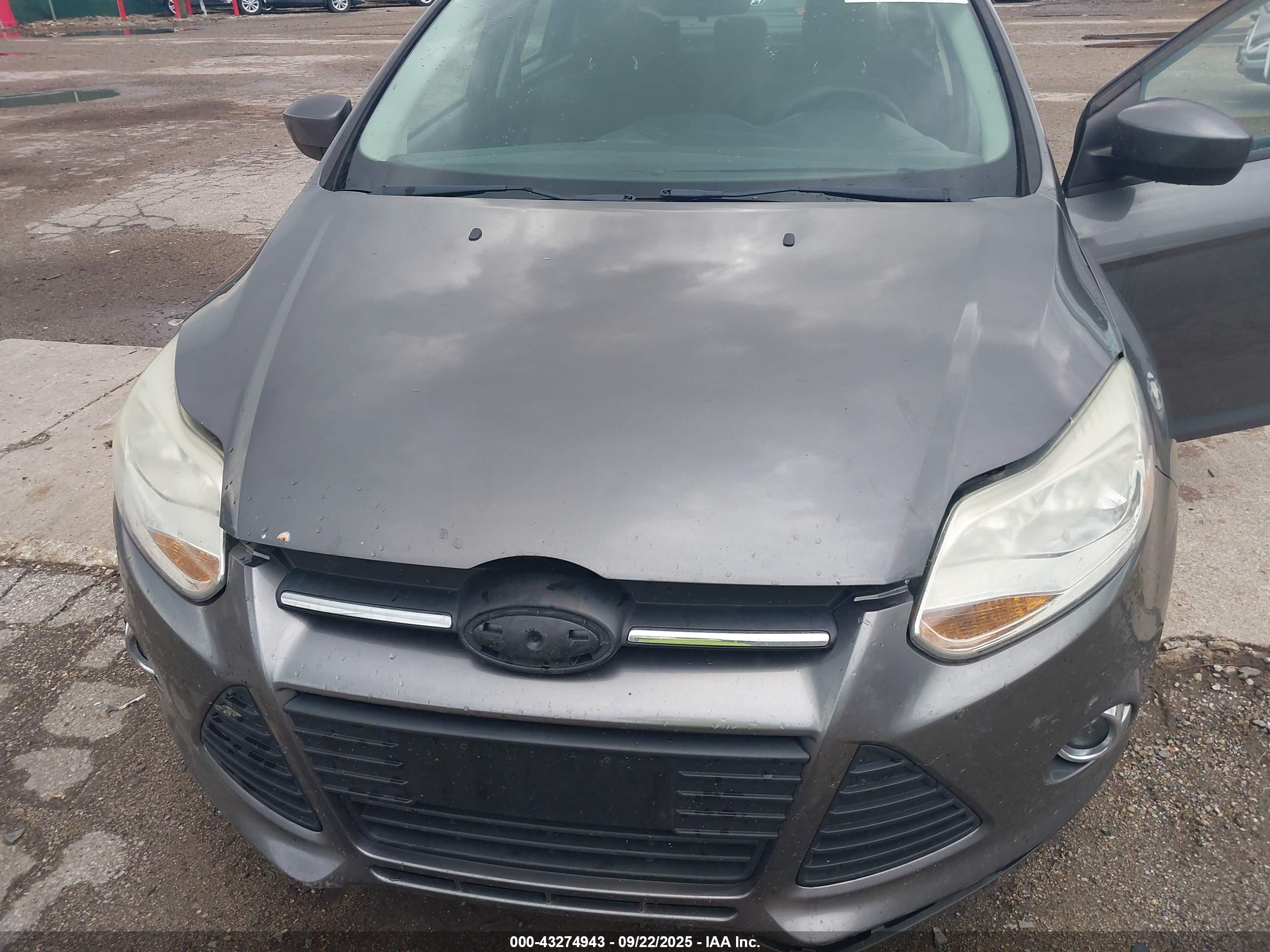 FORD FOCUS image 6