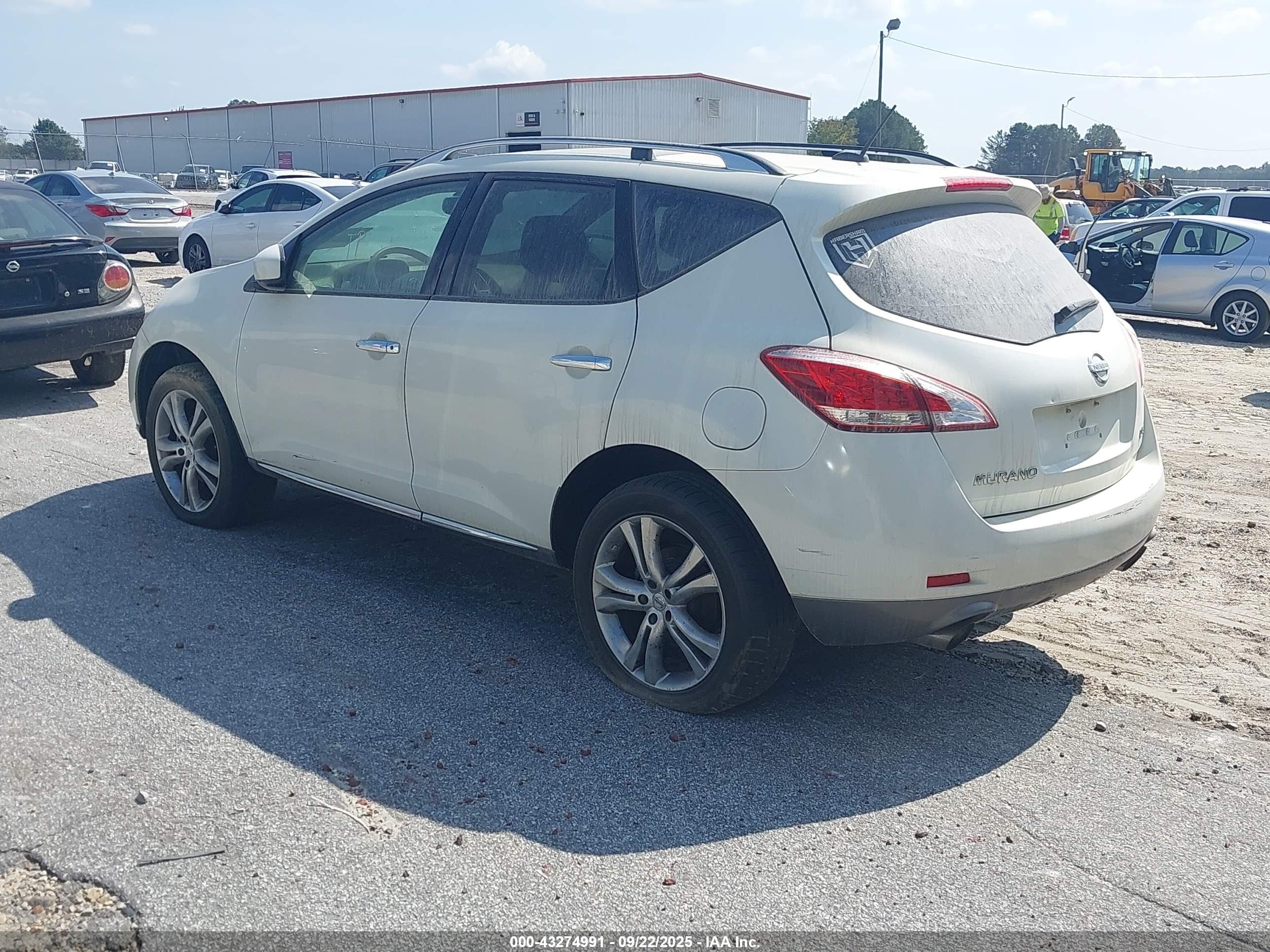 NISSAN MURANO image 3