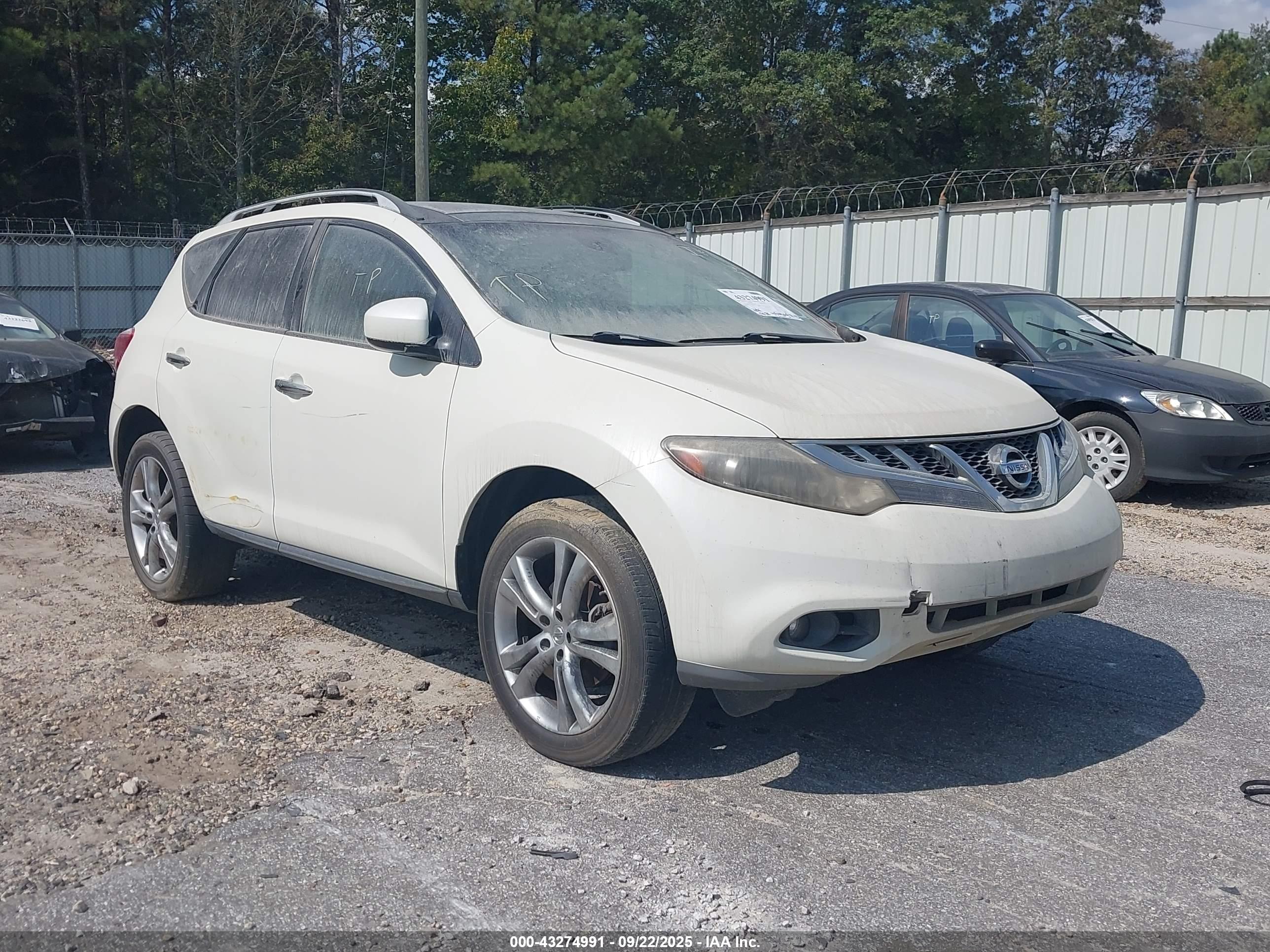 NISSAN MURANO image 6