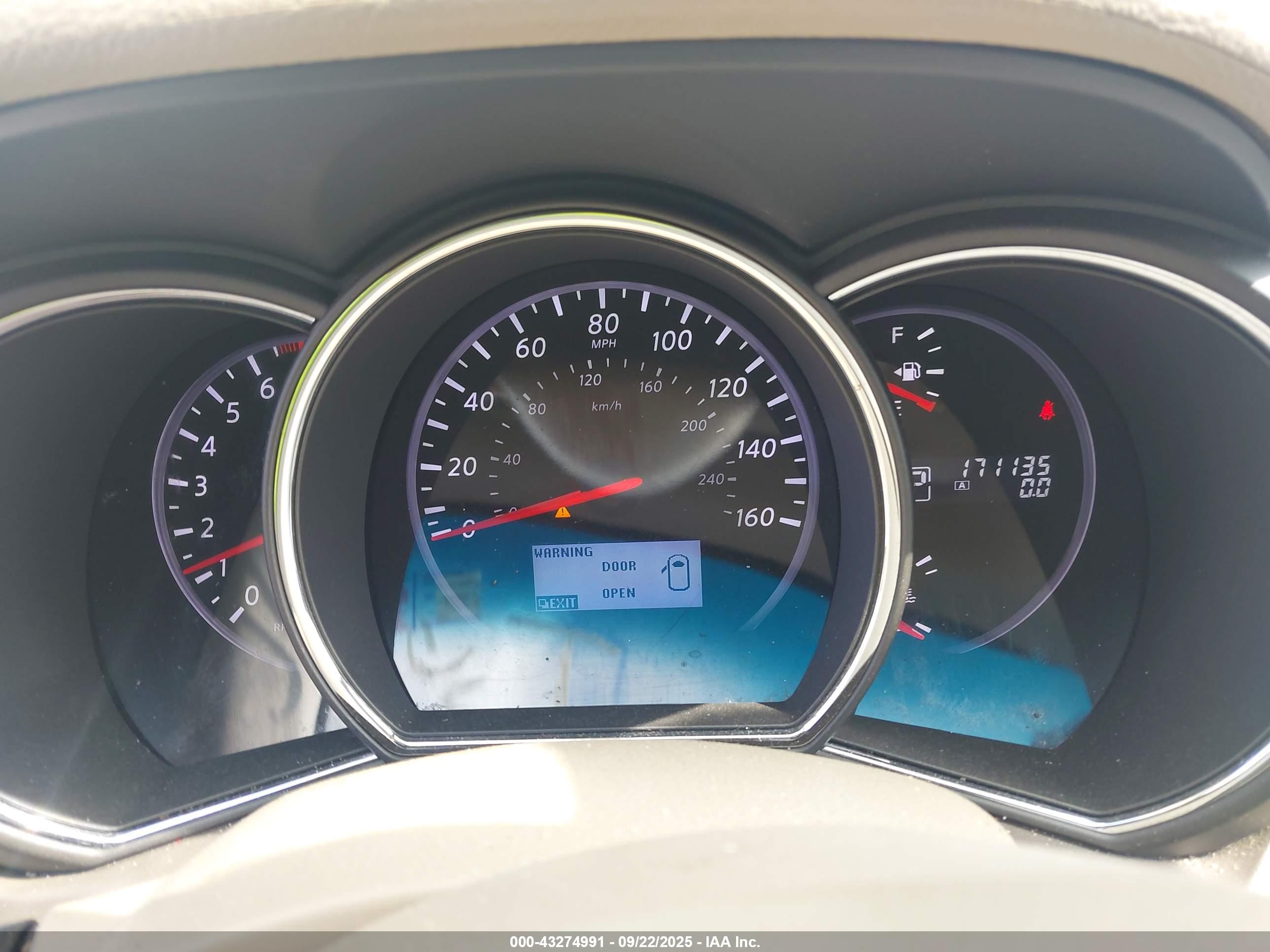 NISSAN MURANO image 7