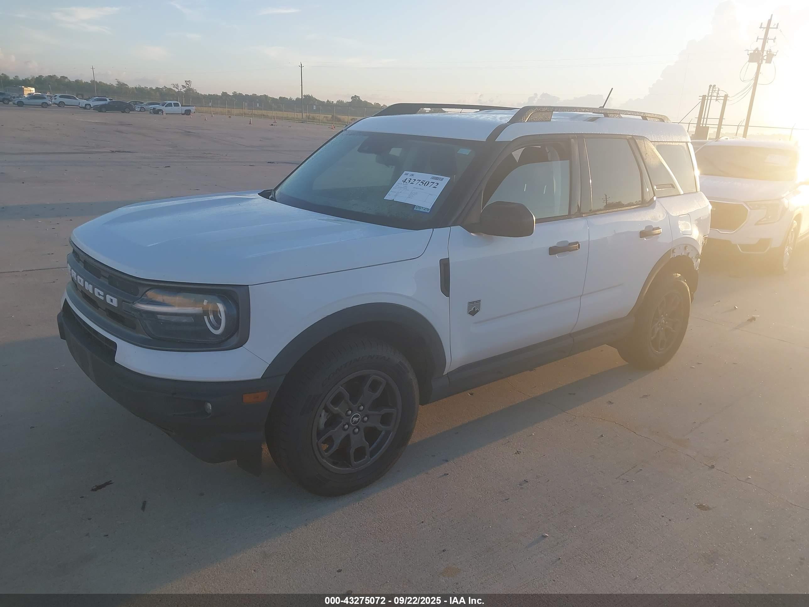 FORD BRONCO image 2