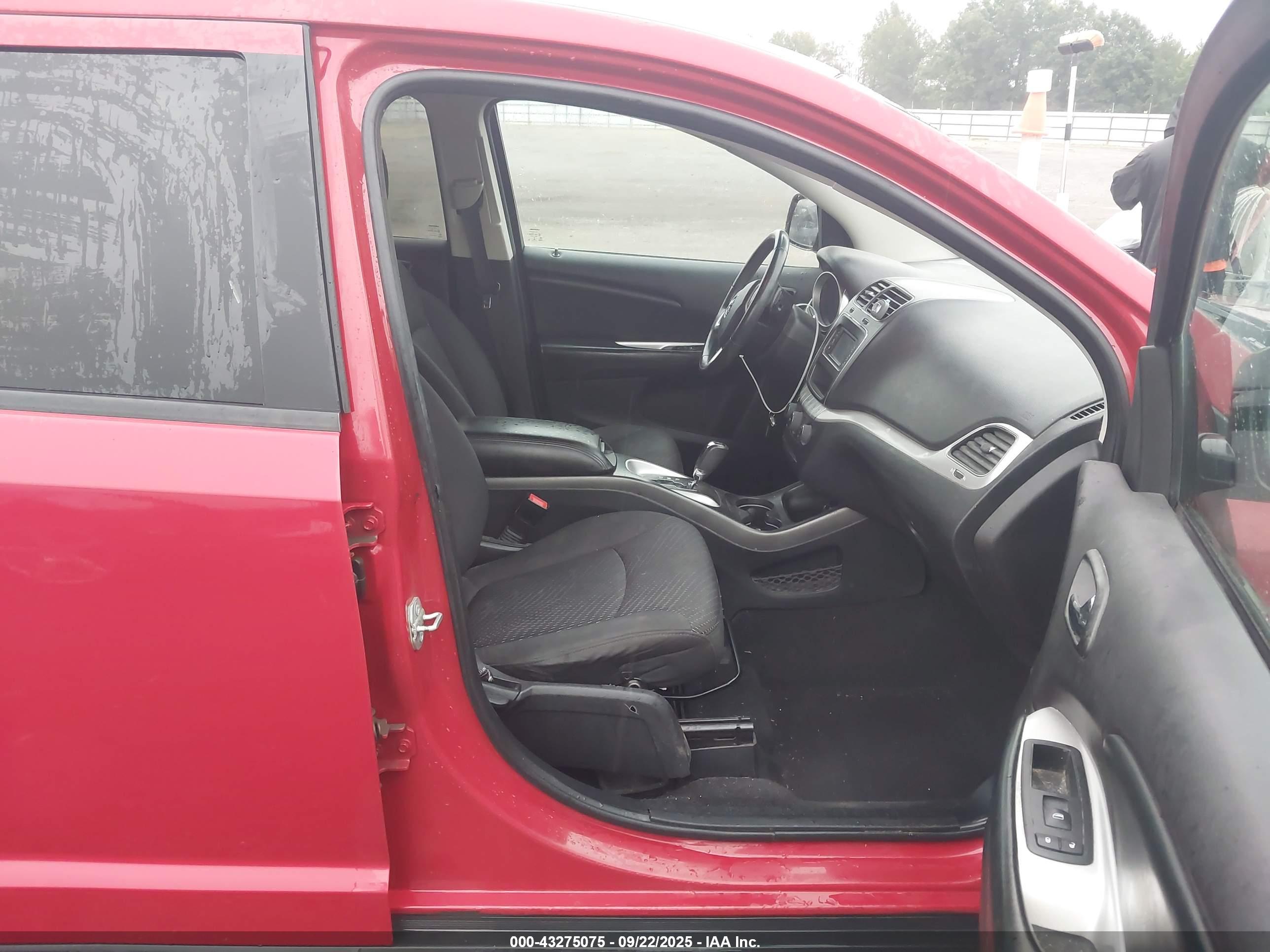 DODGE JOURNEY image 5