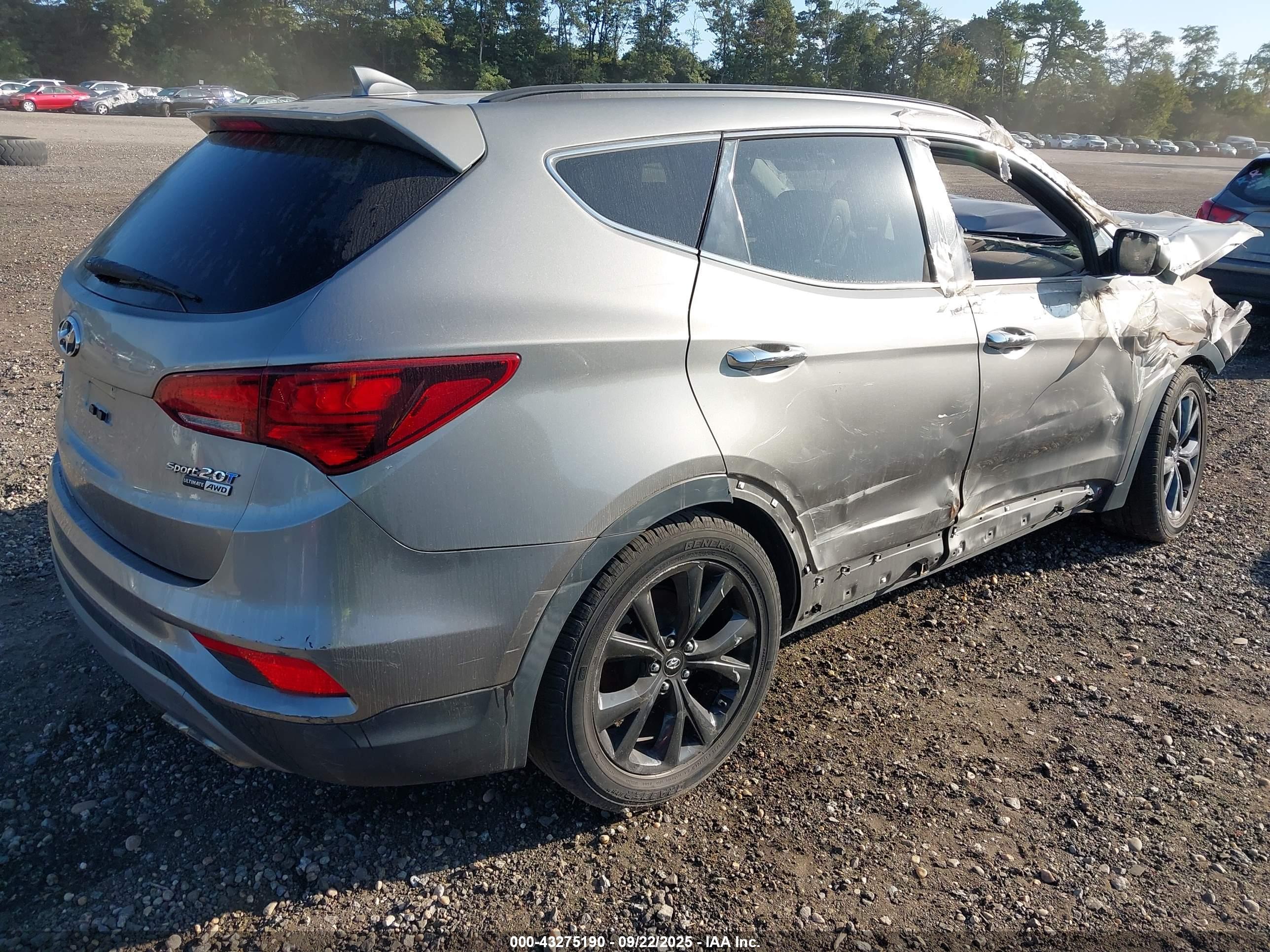 HYUNDAI SANTA image 4