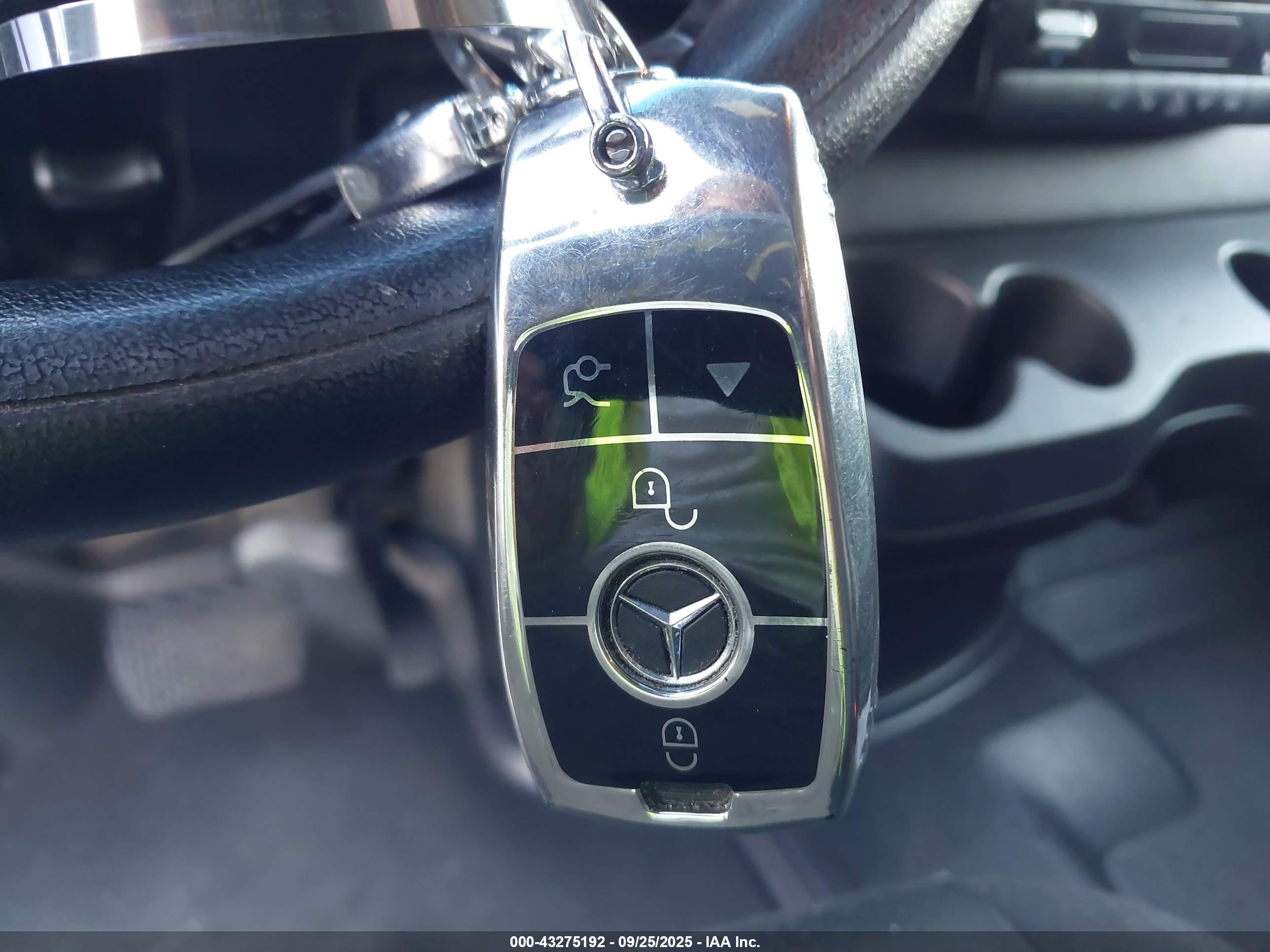 MERCEDES-BENZ SPRINTER image 11