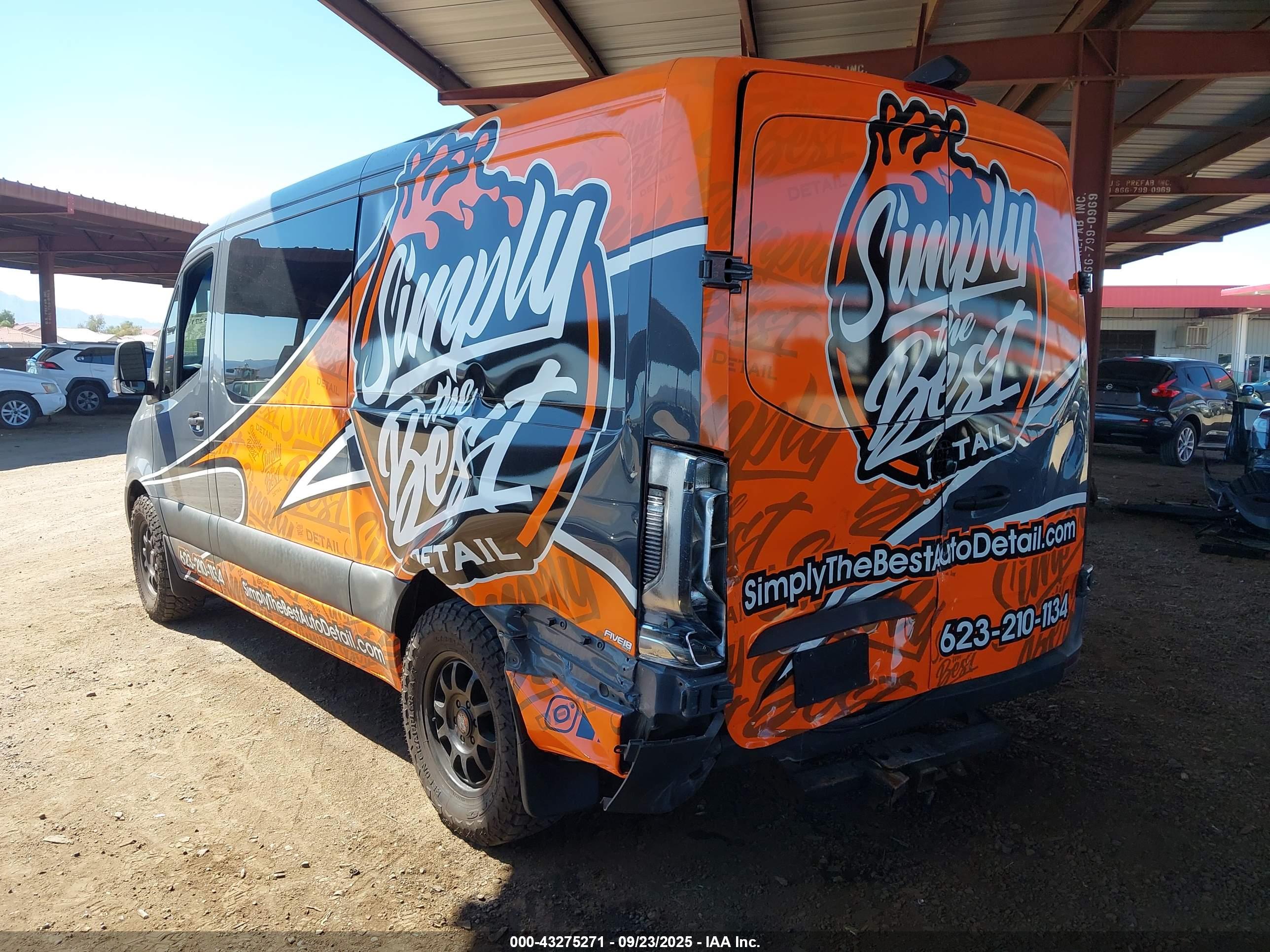 MERCEDES-BENZ SPRINTER image 3