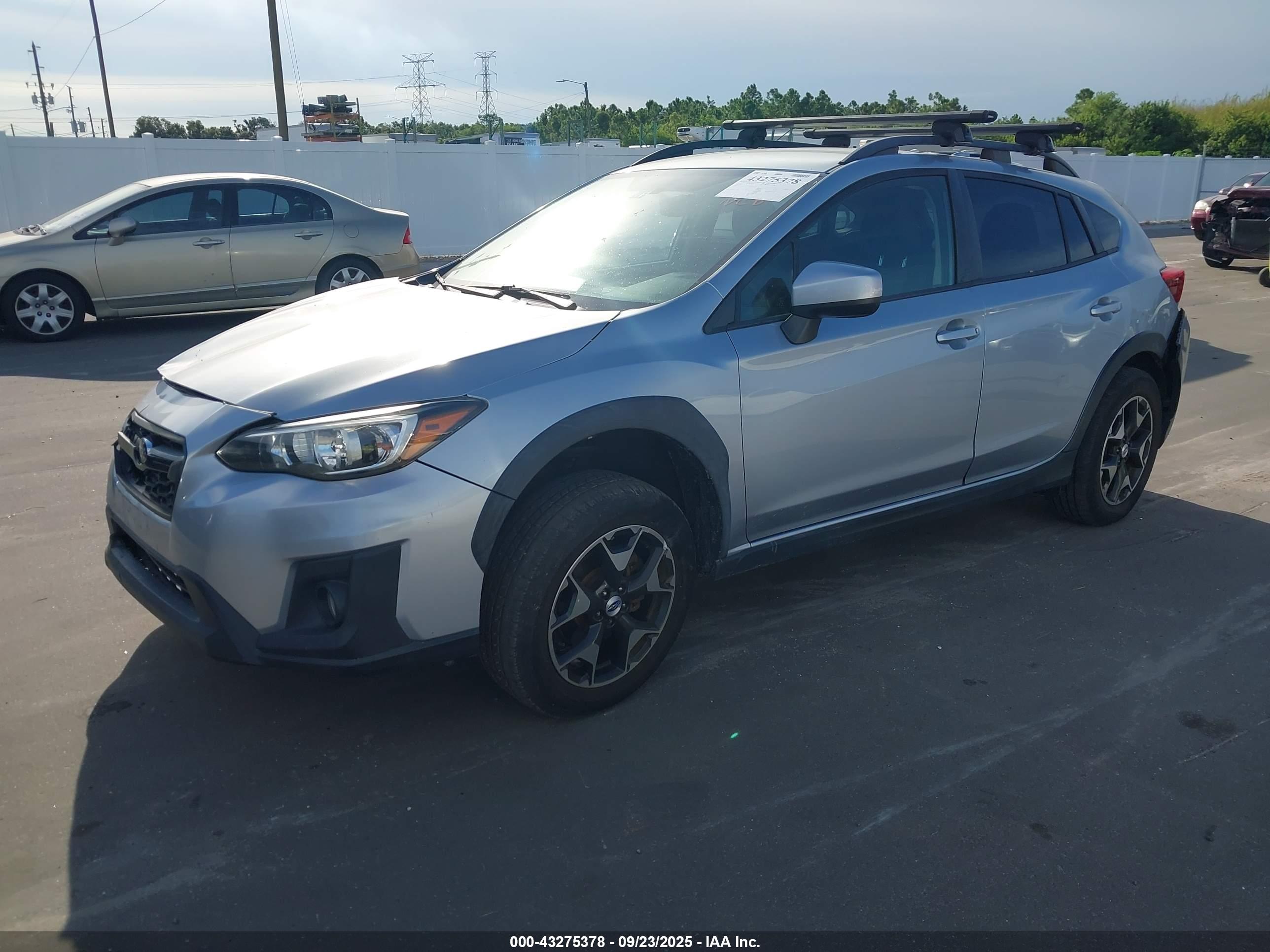 SUBARU CROSSTREK image 2