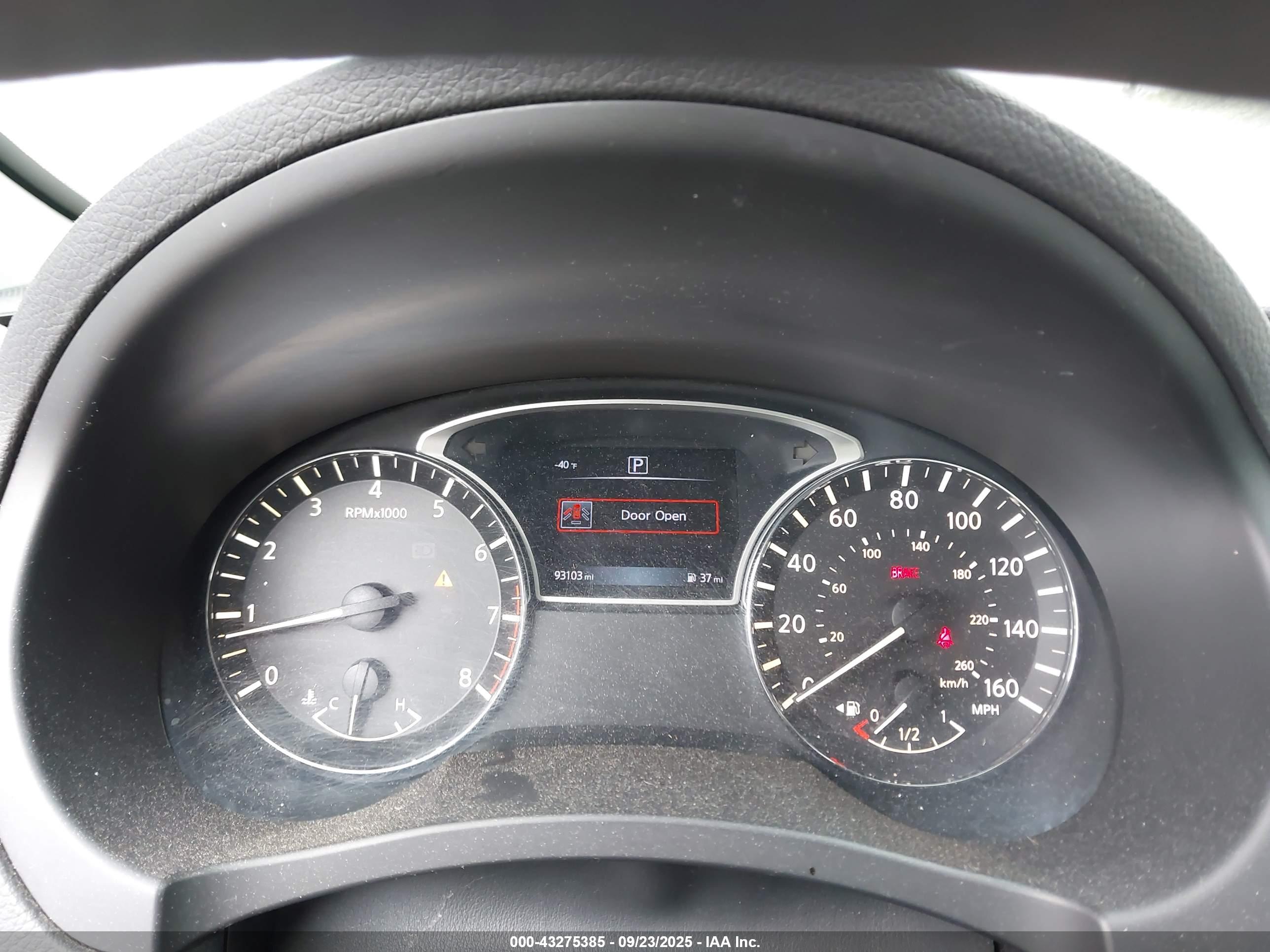 NISSAN ALTIMA image 7