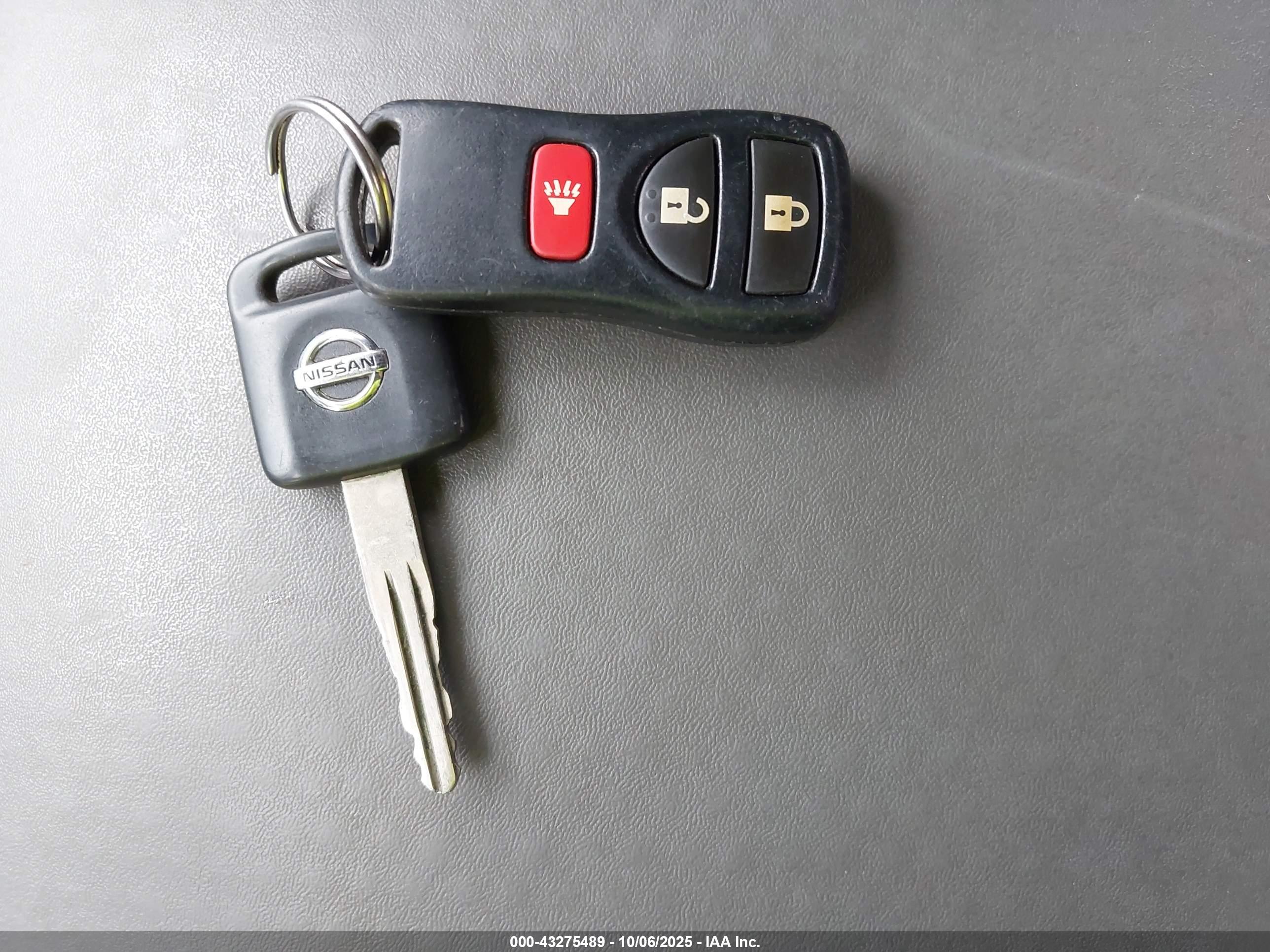 NISSAN FRONTIER image 11