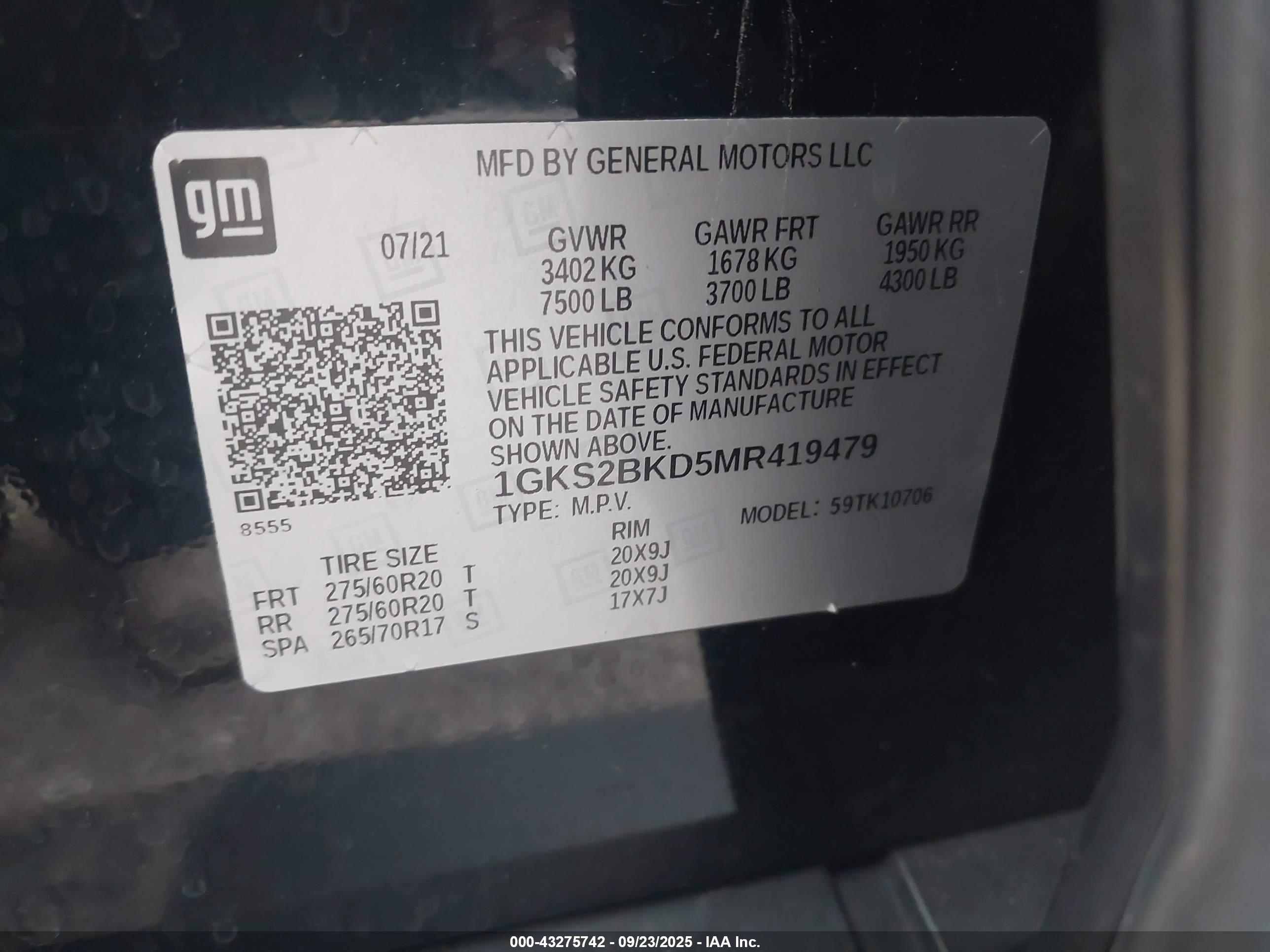GMC YUKON image 9