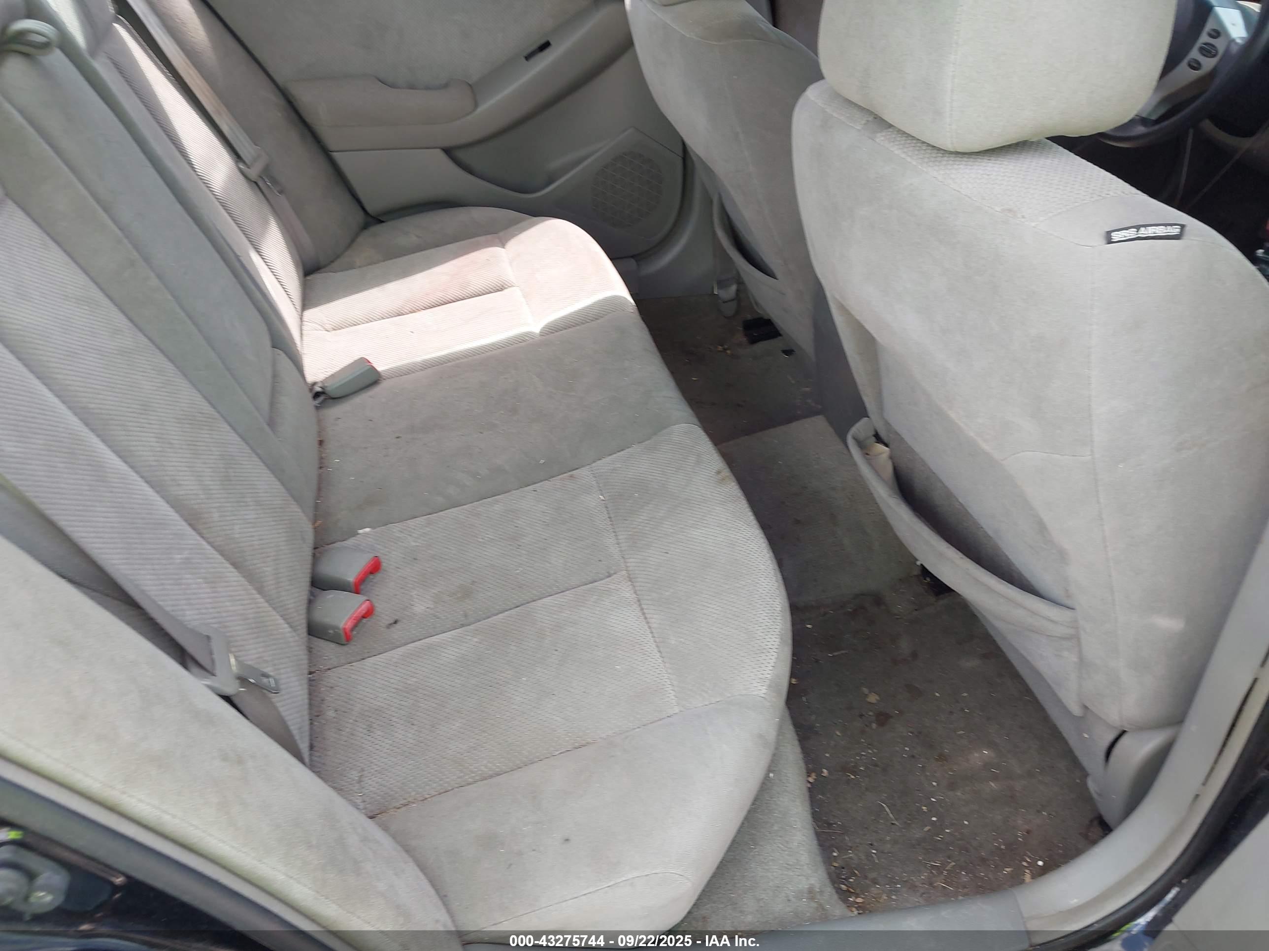 NISSAN ALTIMA image 8