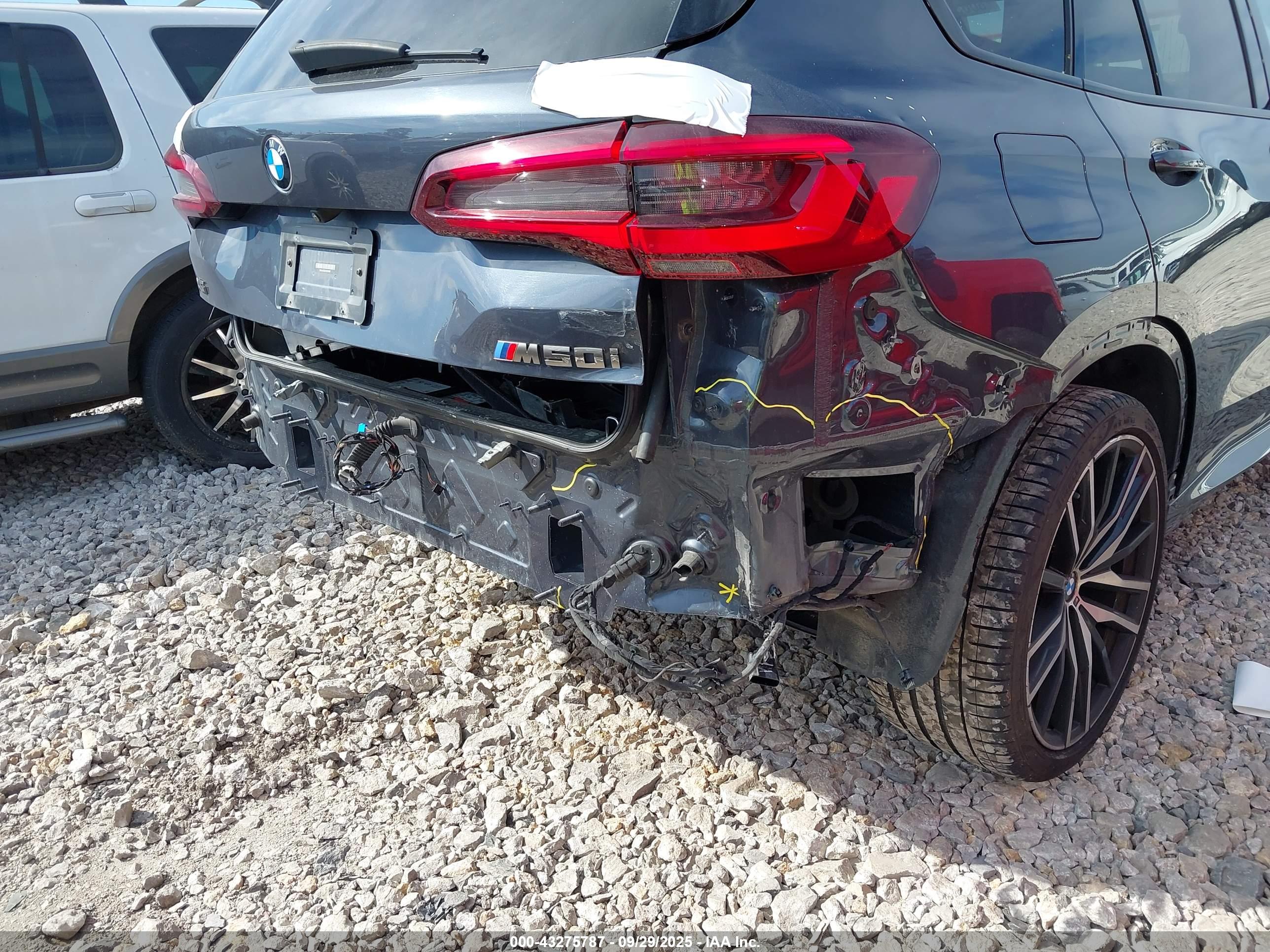 BMW X5 image 6
