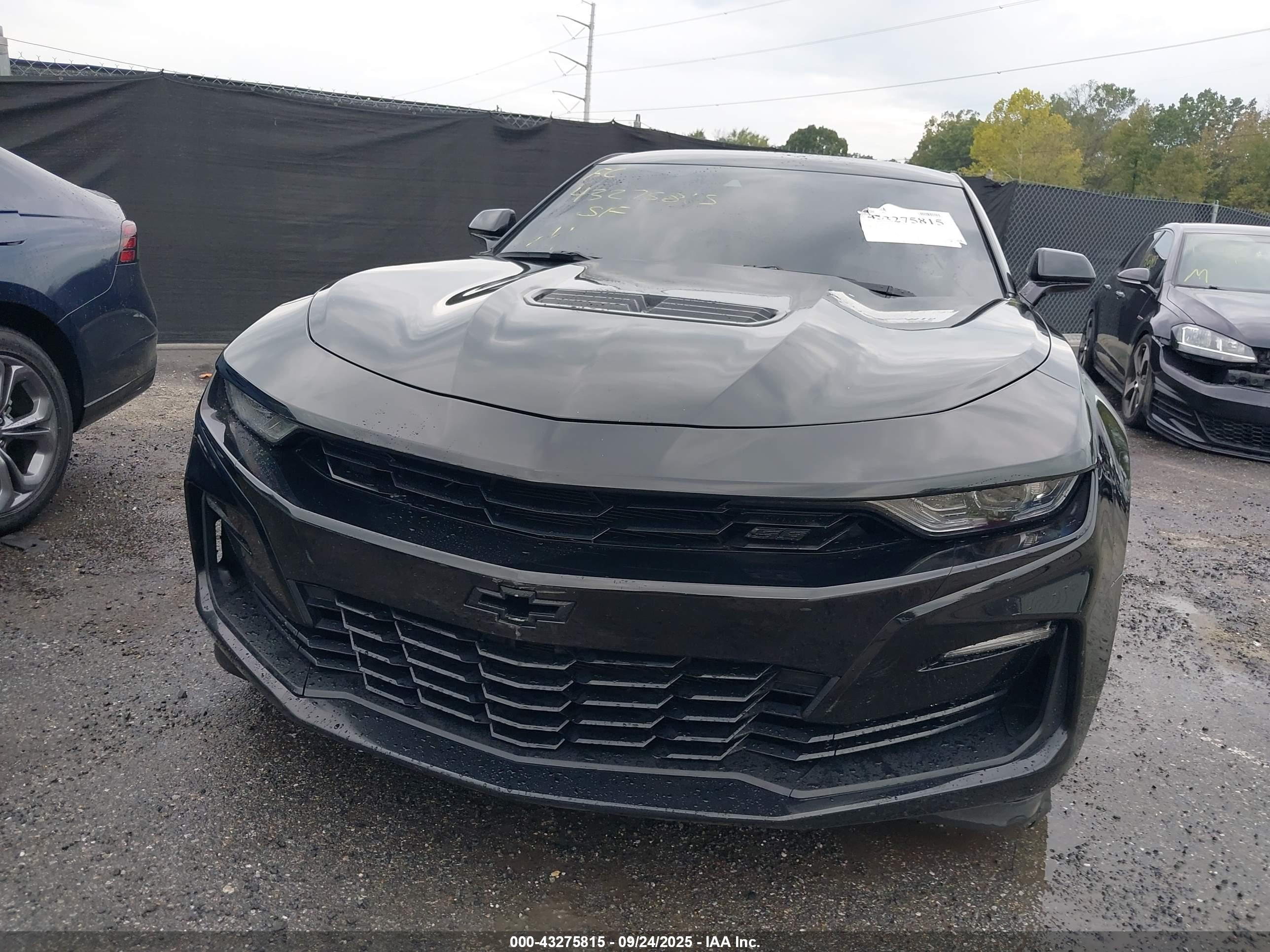 CHEVROLET CAMARO image 6