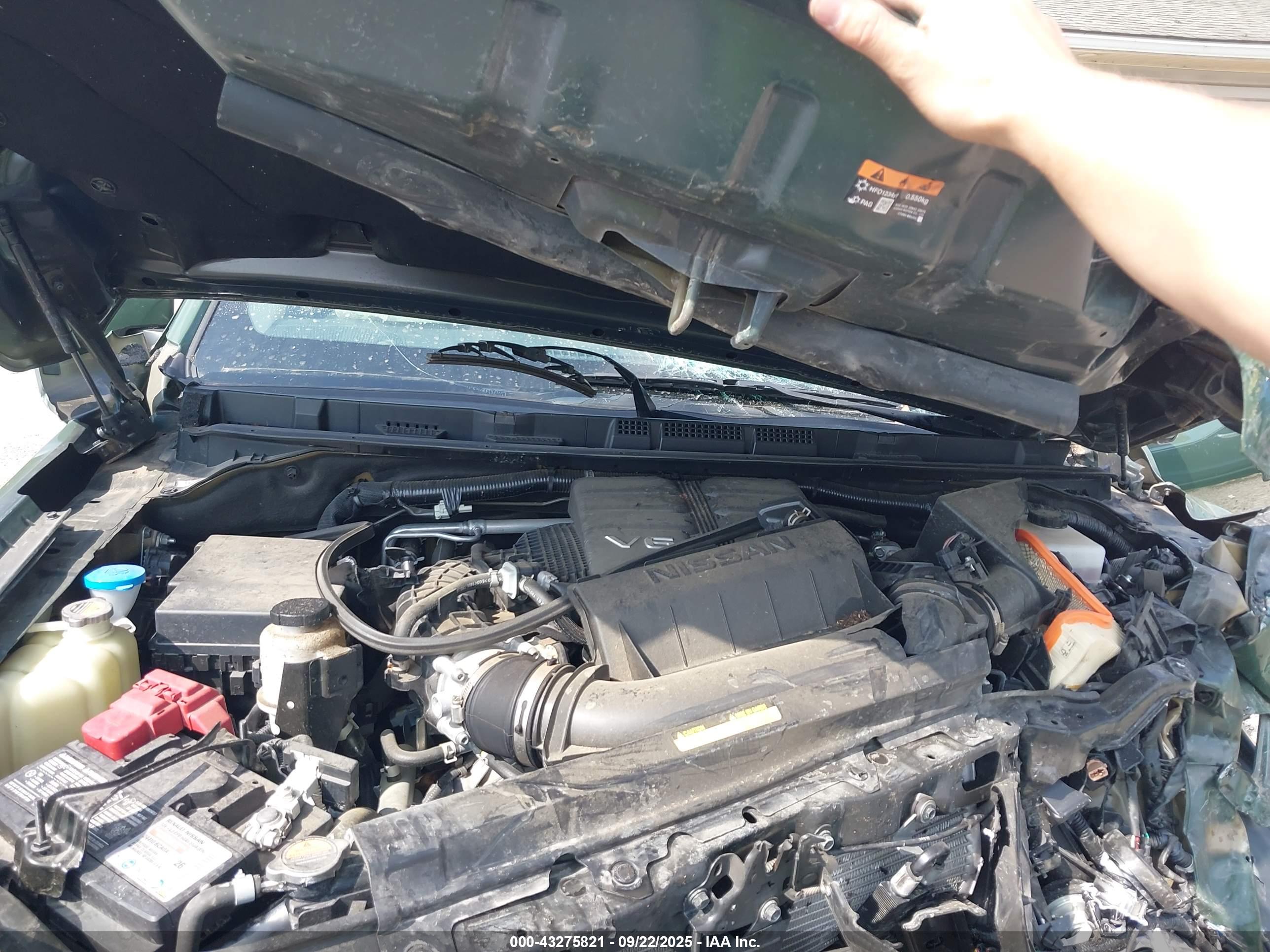 NISSAN FRONTIER image 10