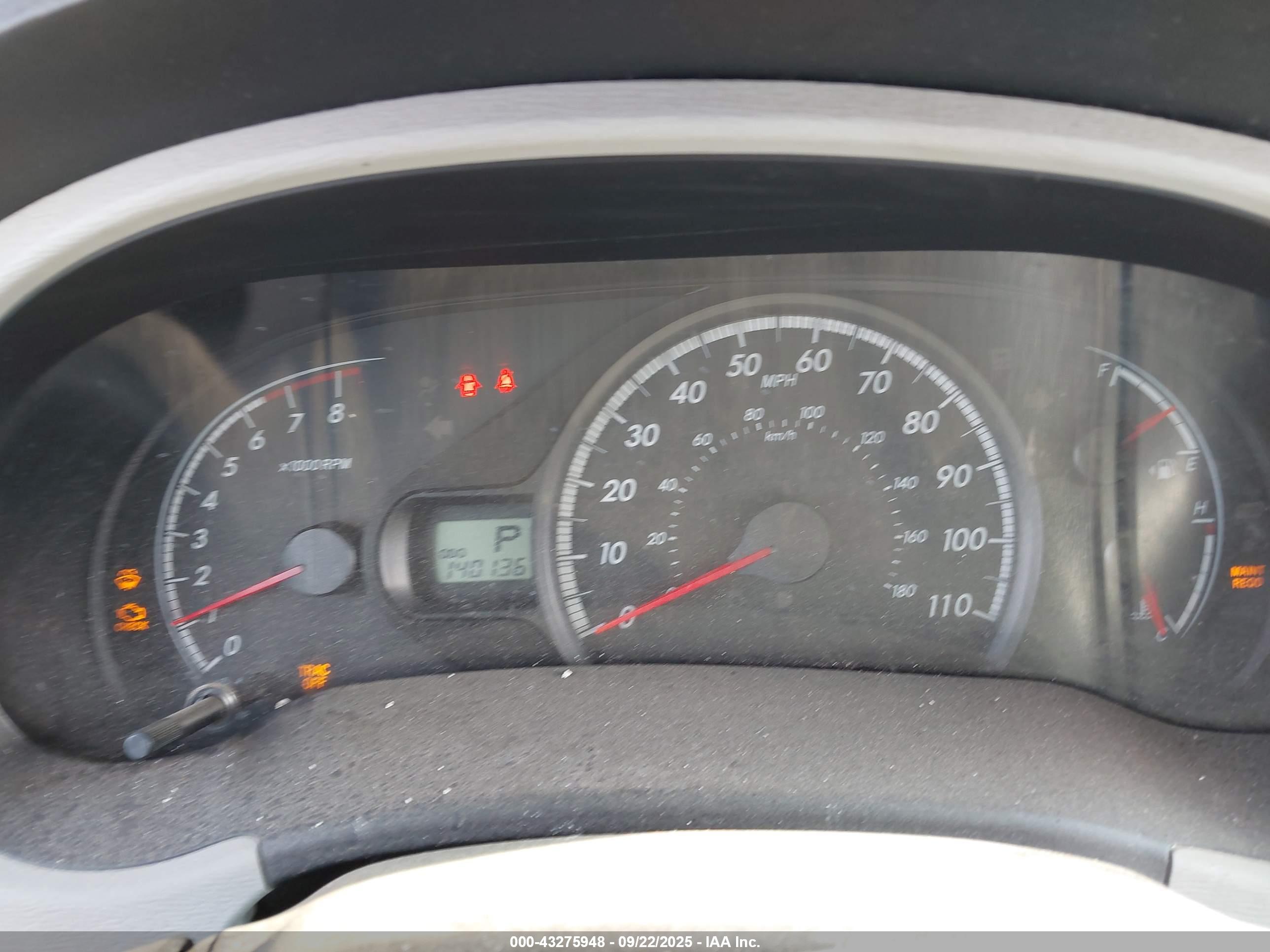 TOYOTA SIENNA image 7