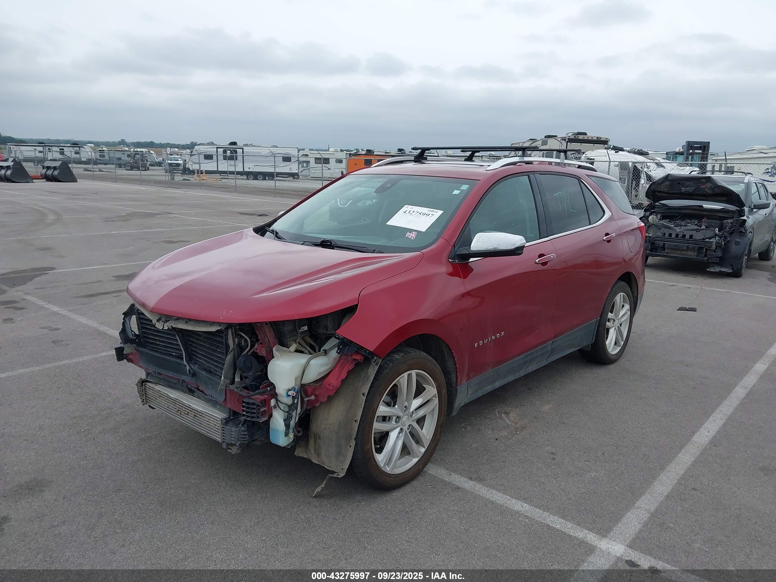CHEVROLET EQUINOX image 2