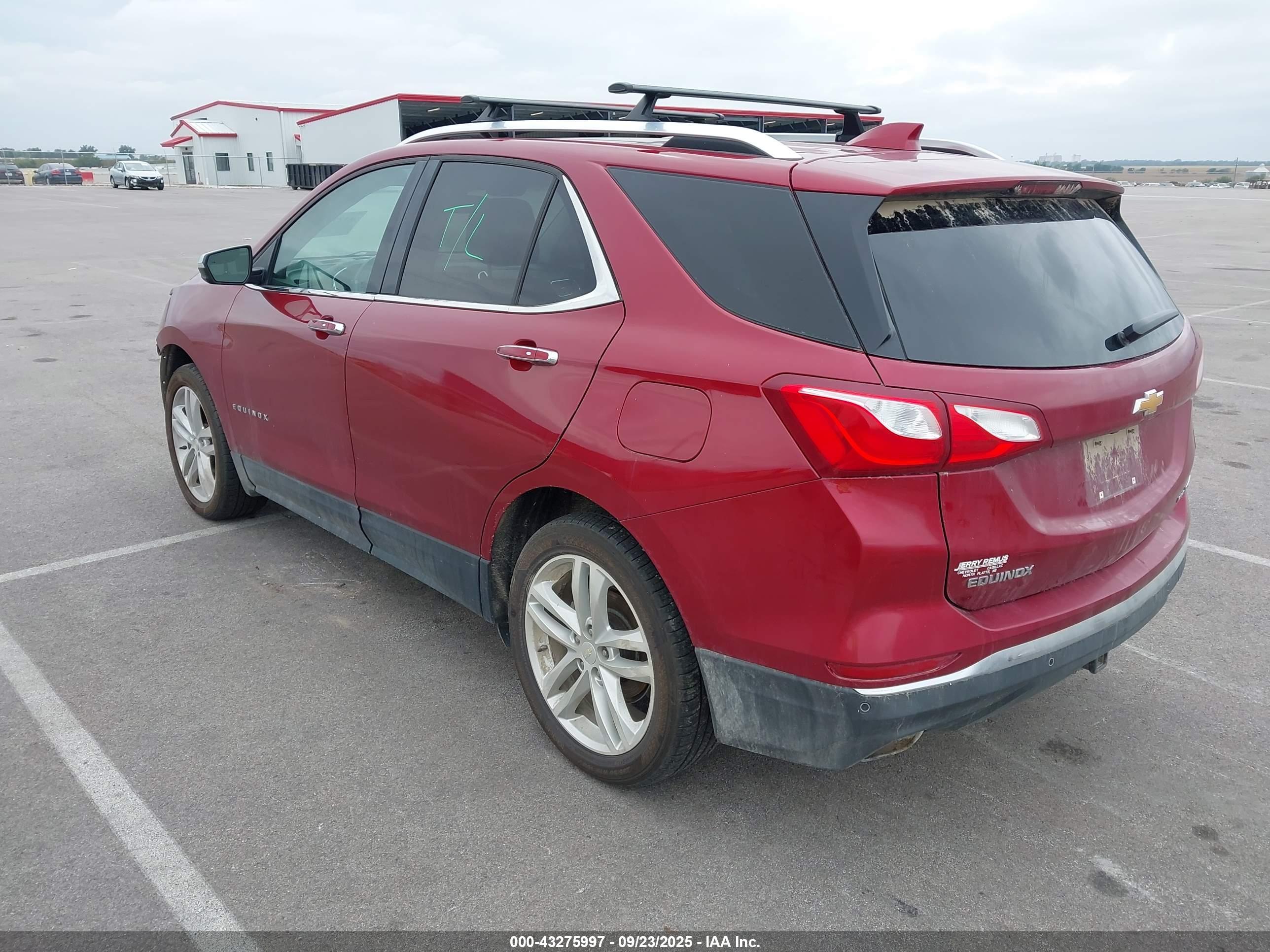 CHEVROLET EQUINOX image 3
