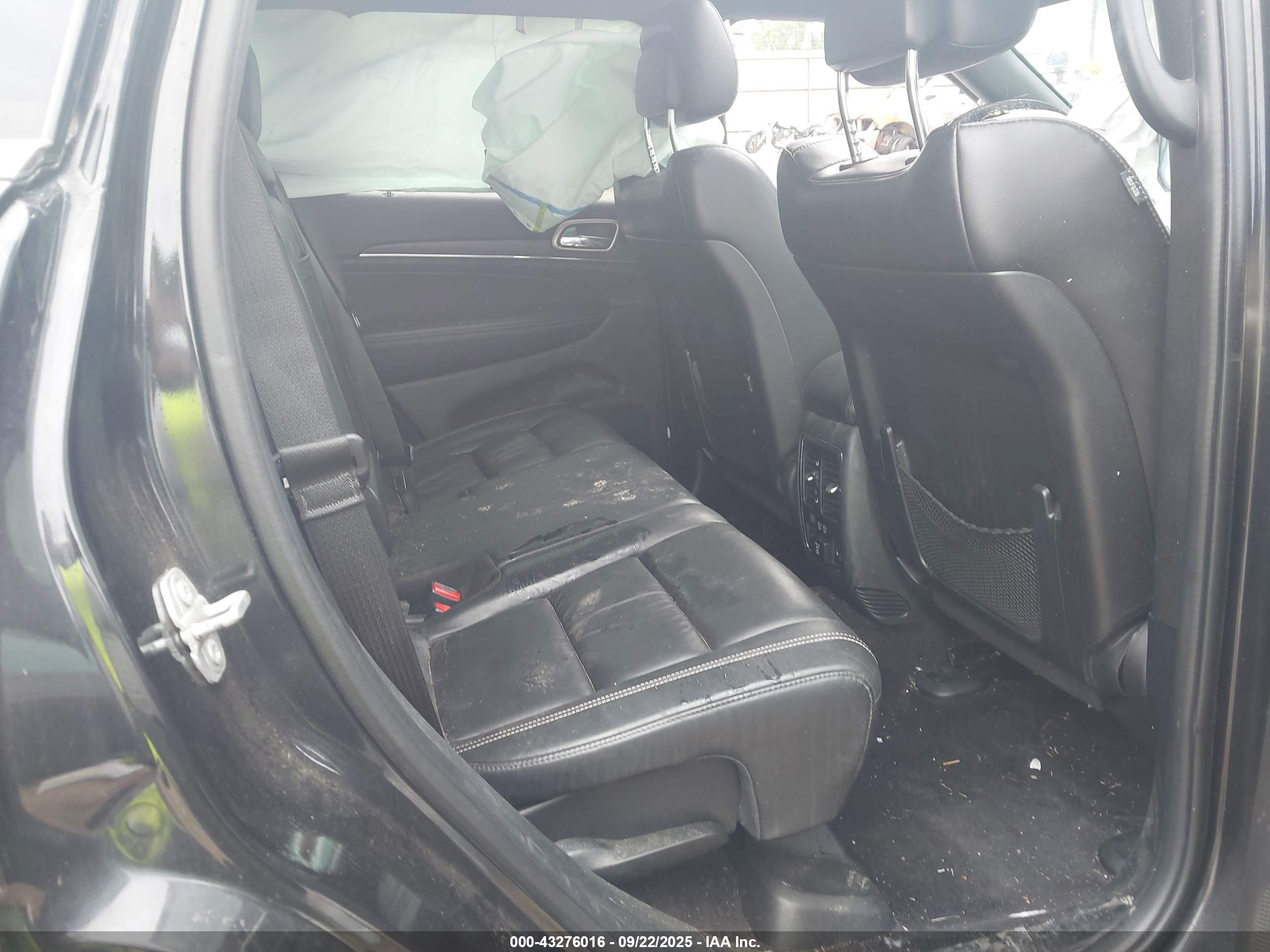 JEEP GRAND image 8