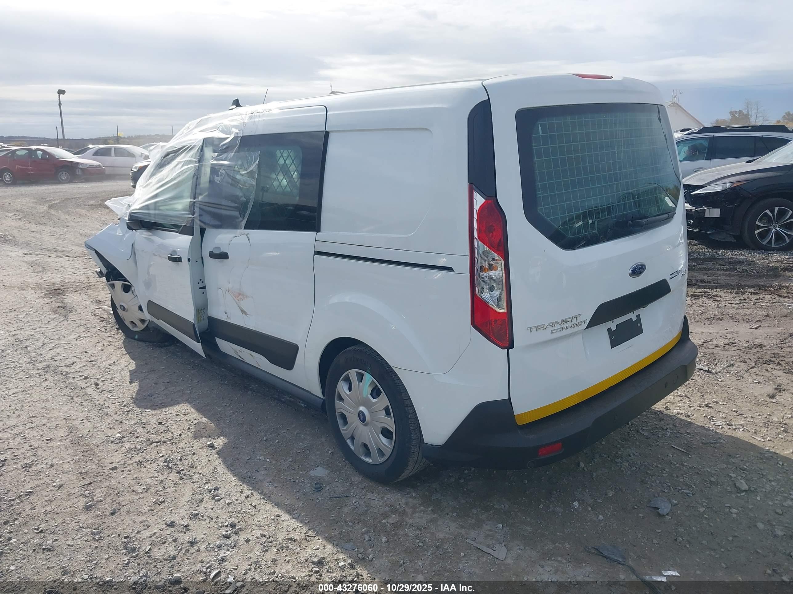 FORD TRANSIT image 3