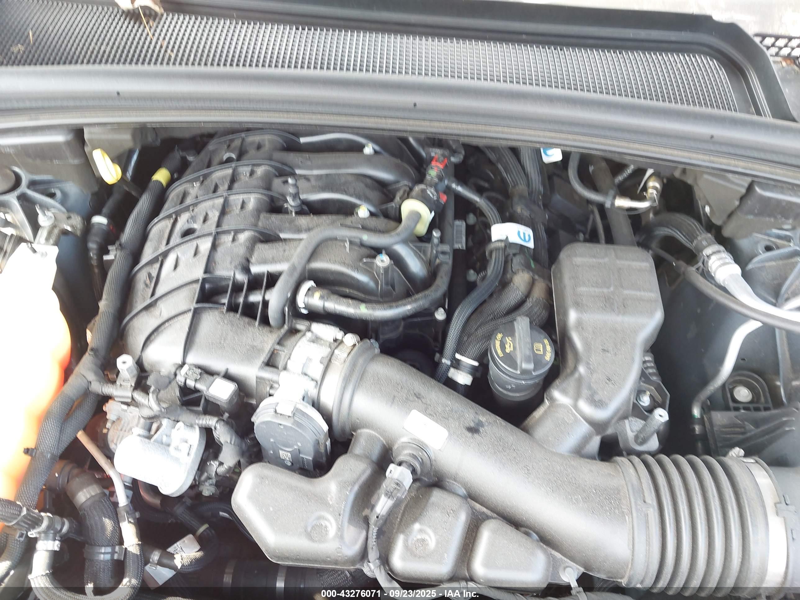 JEEP GRAND image 10
