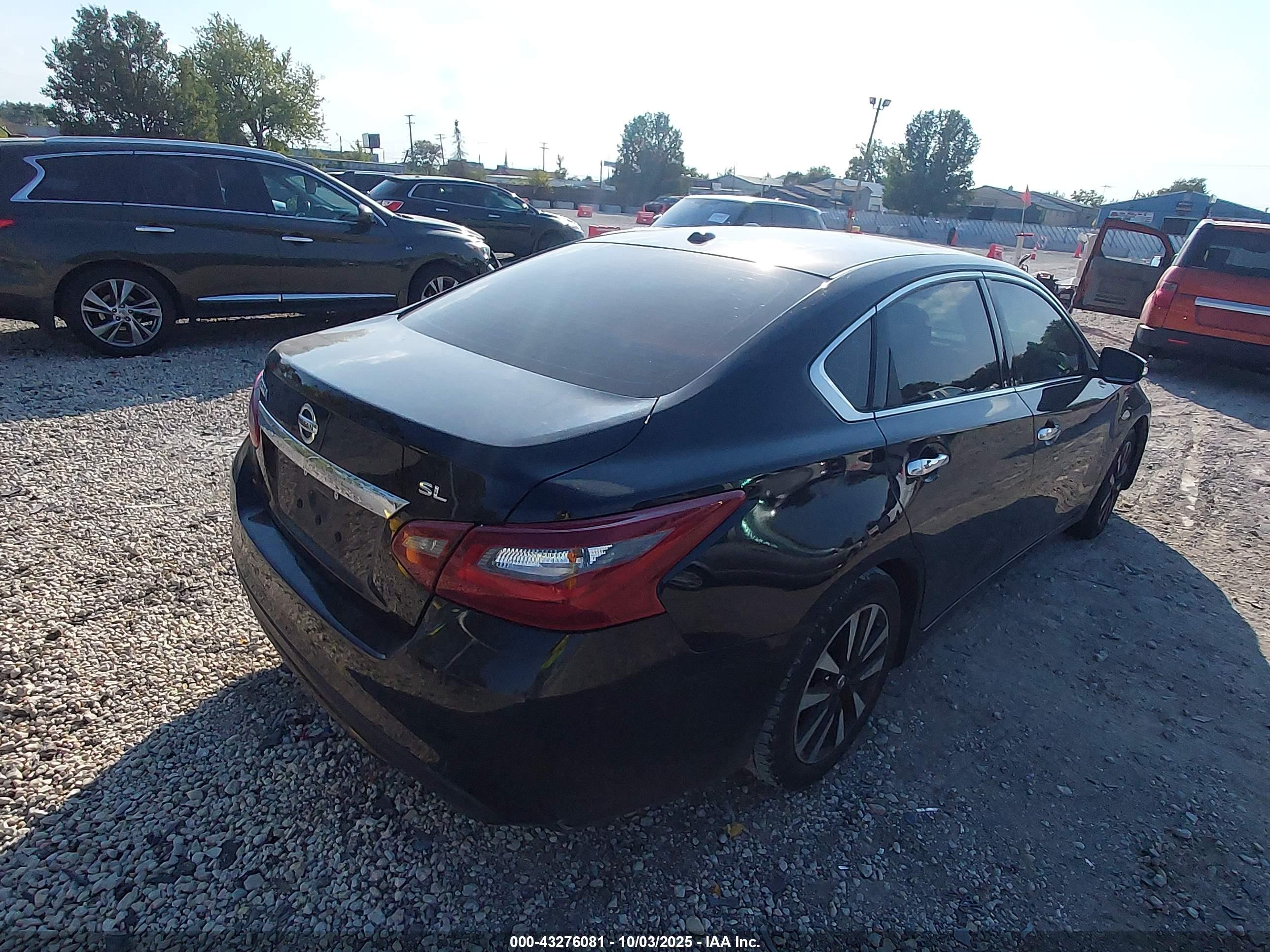 NISSAN ALTIMA image 4