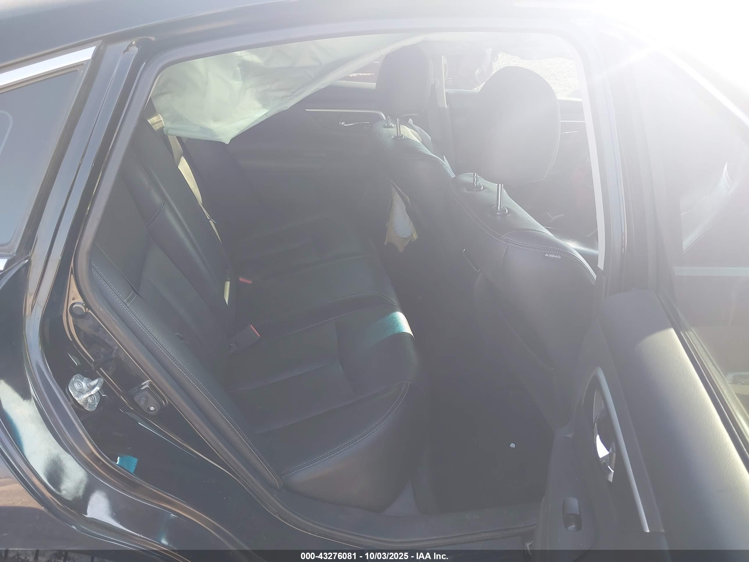 NISSAN ALTIMA image 8