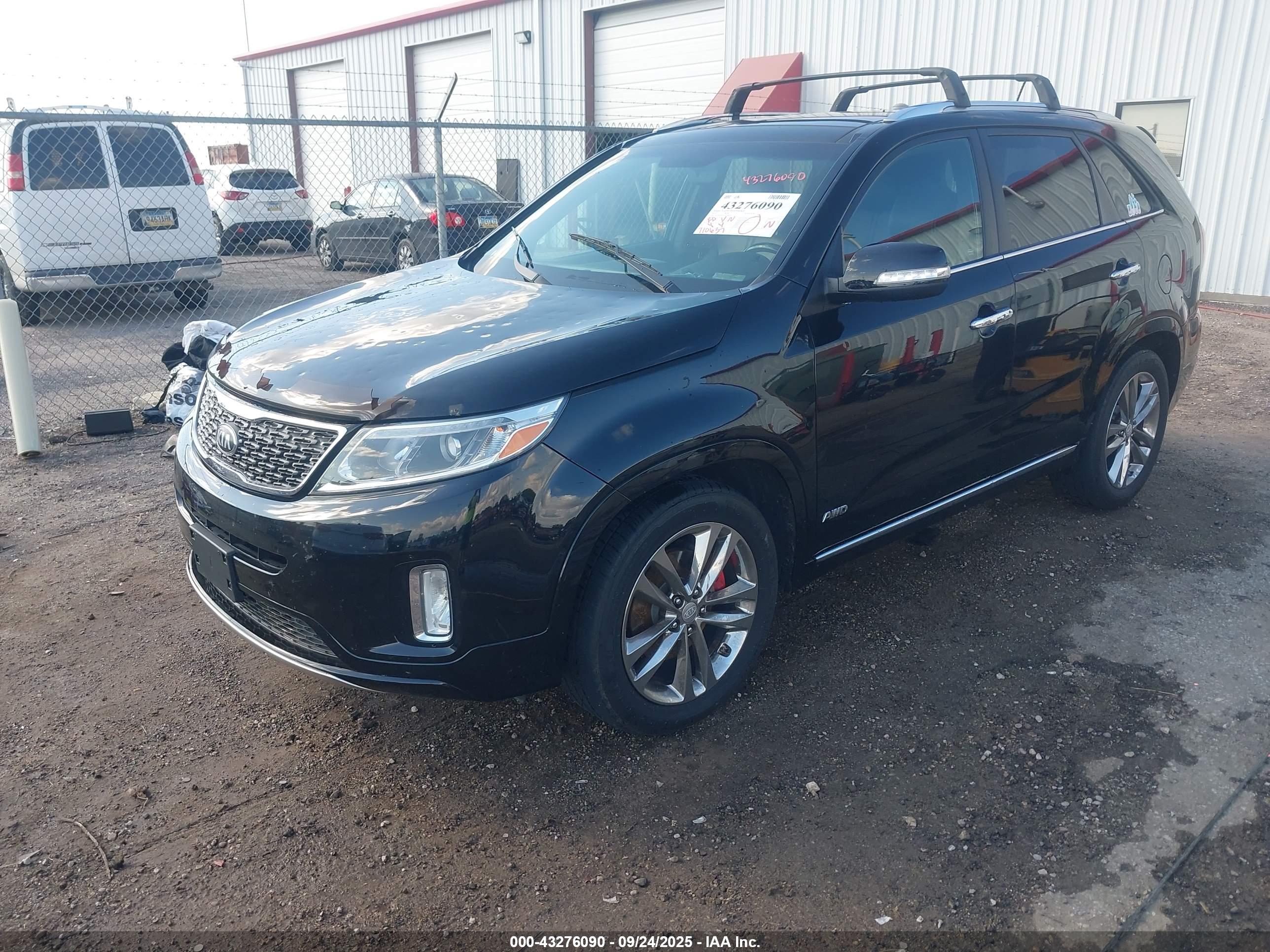 KIA SORENTO image 2