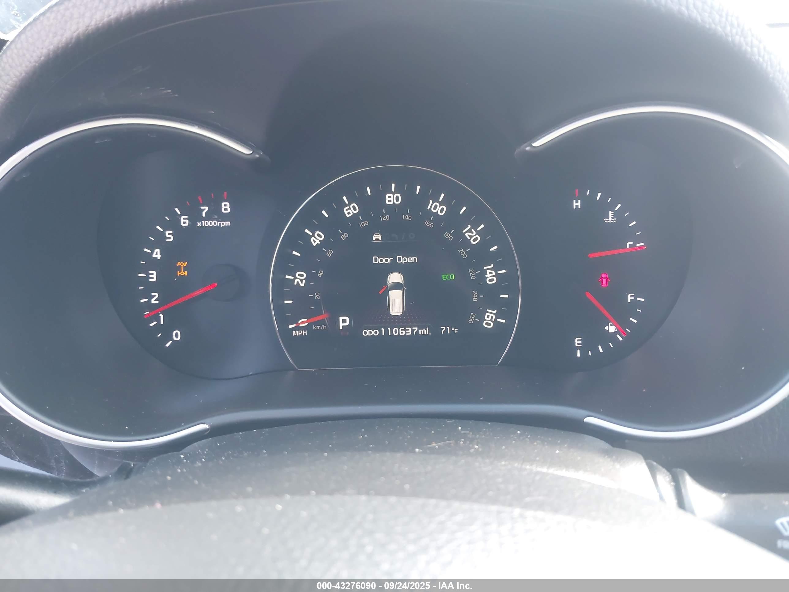 KIA SORENTO image 7
