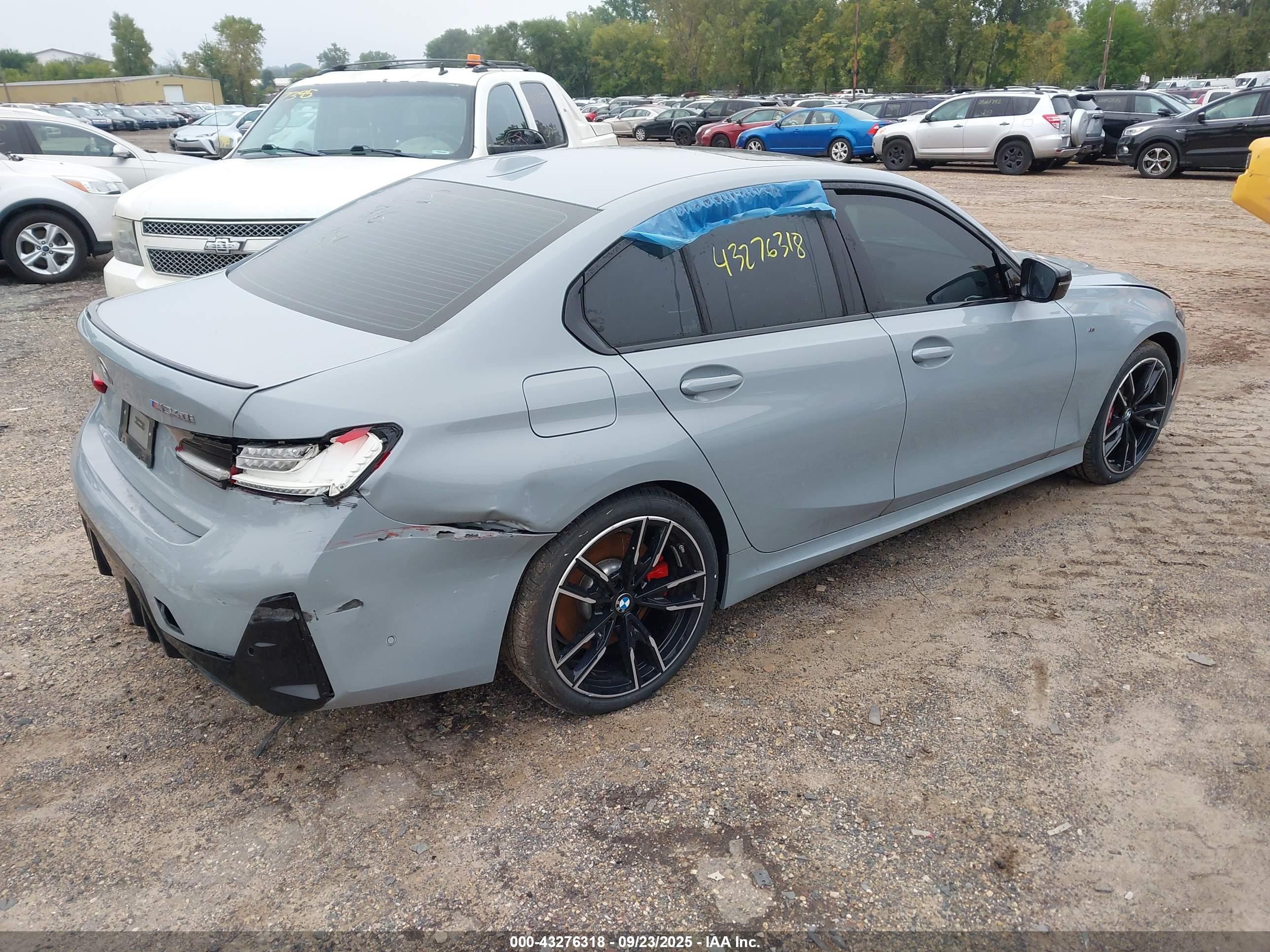 BMW M340I image 4