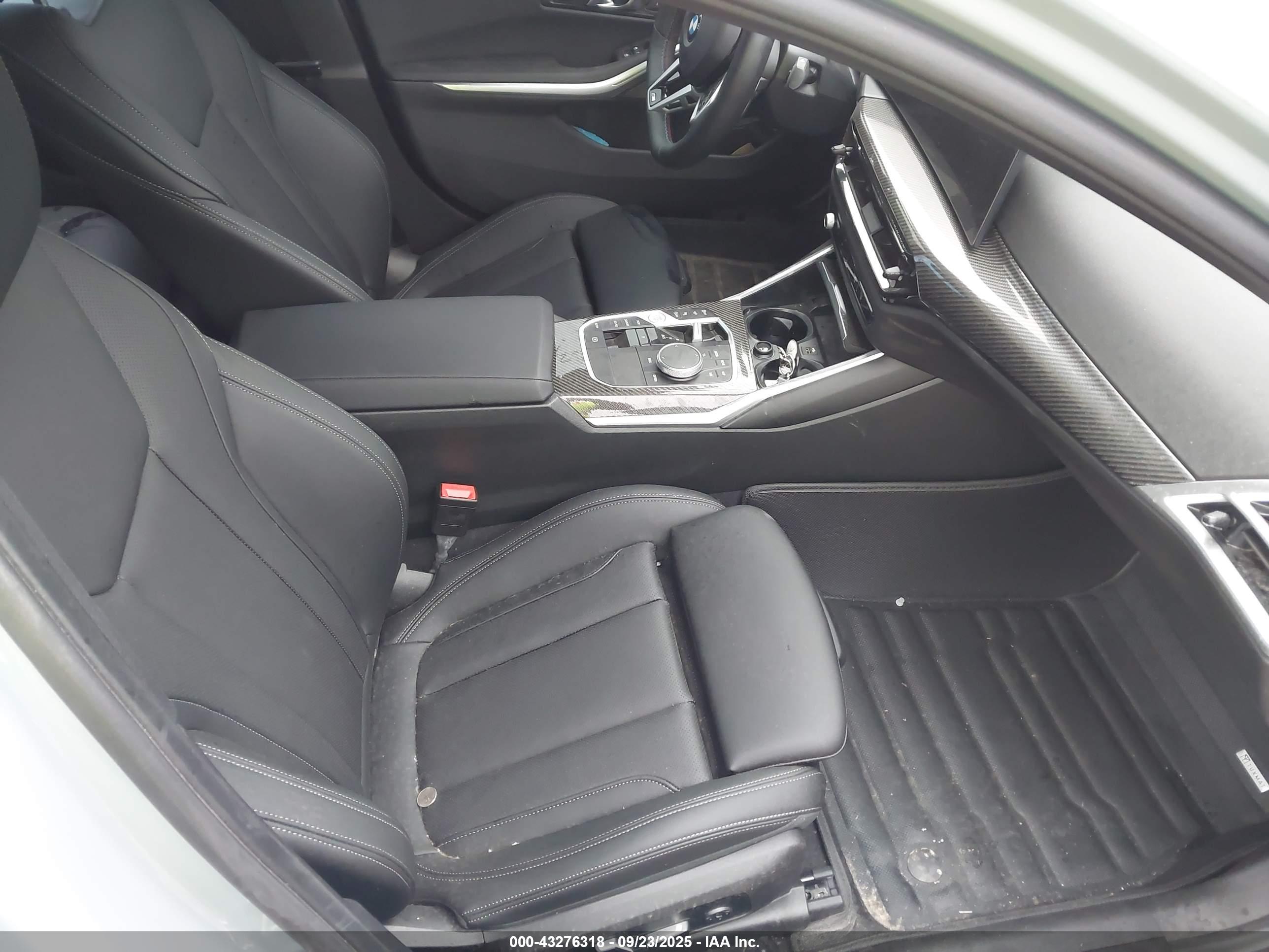 BMW M340I image 5