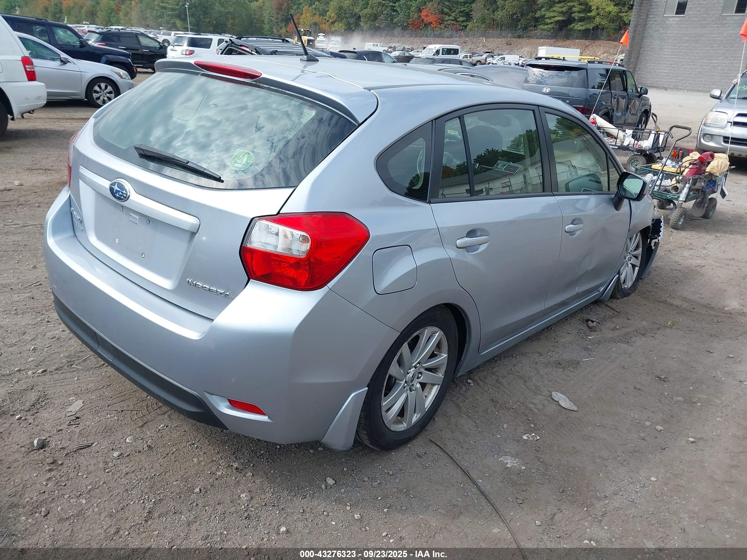 SUBARU IMPREZA image 4