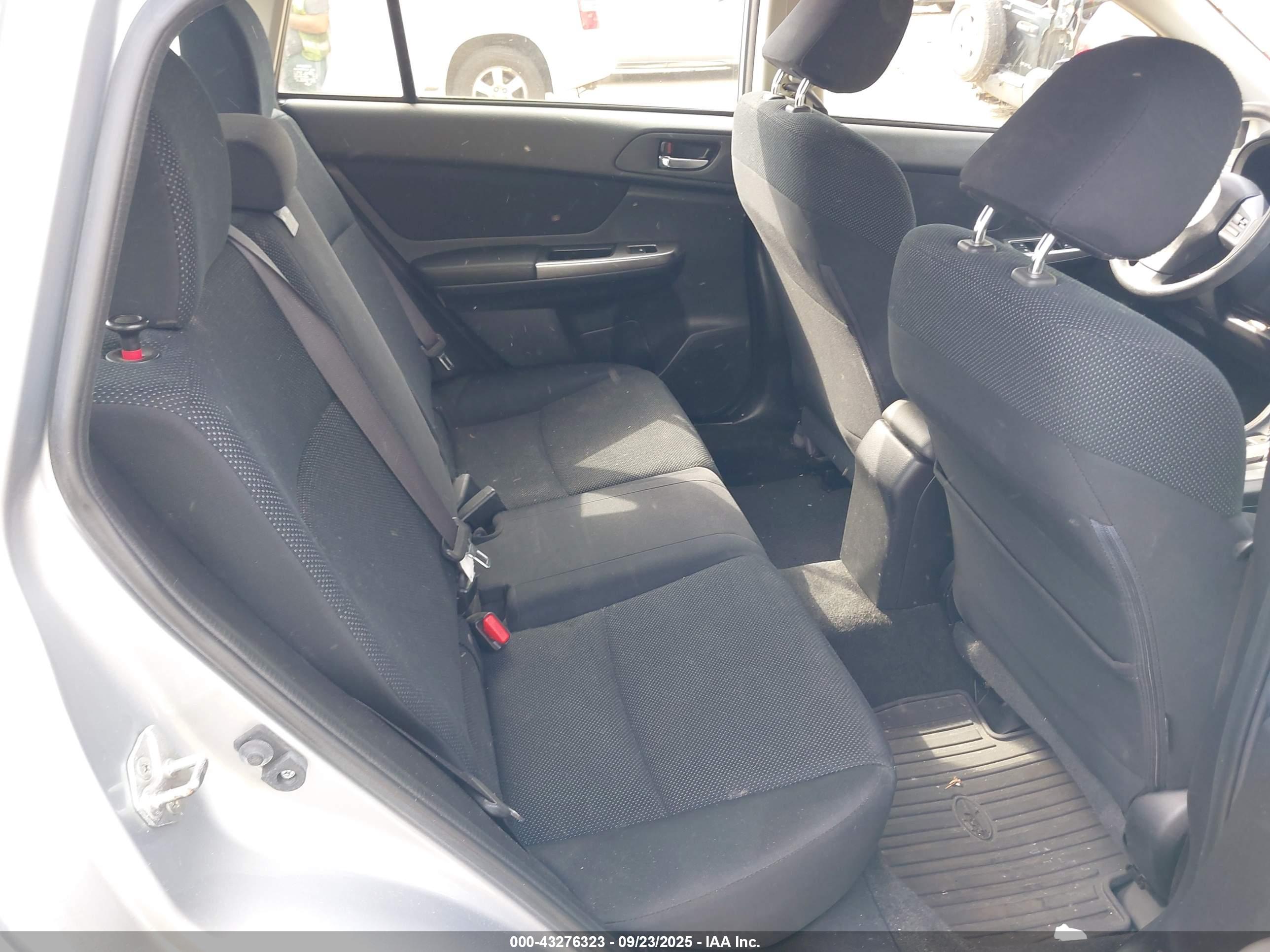SUBARU IMPREZA image 8
