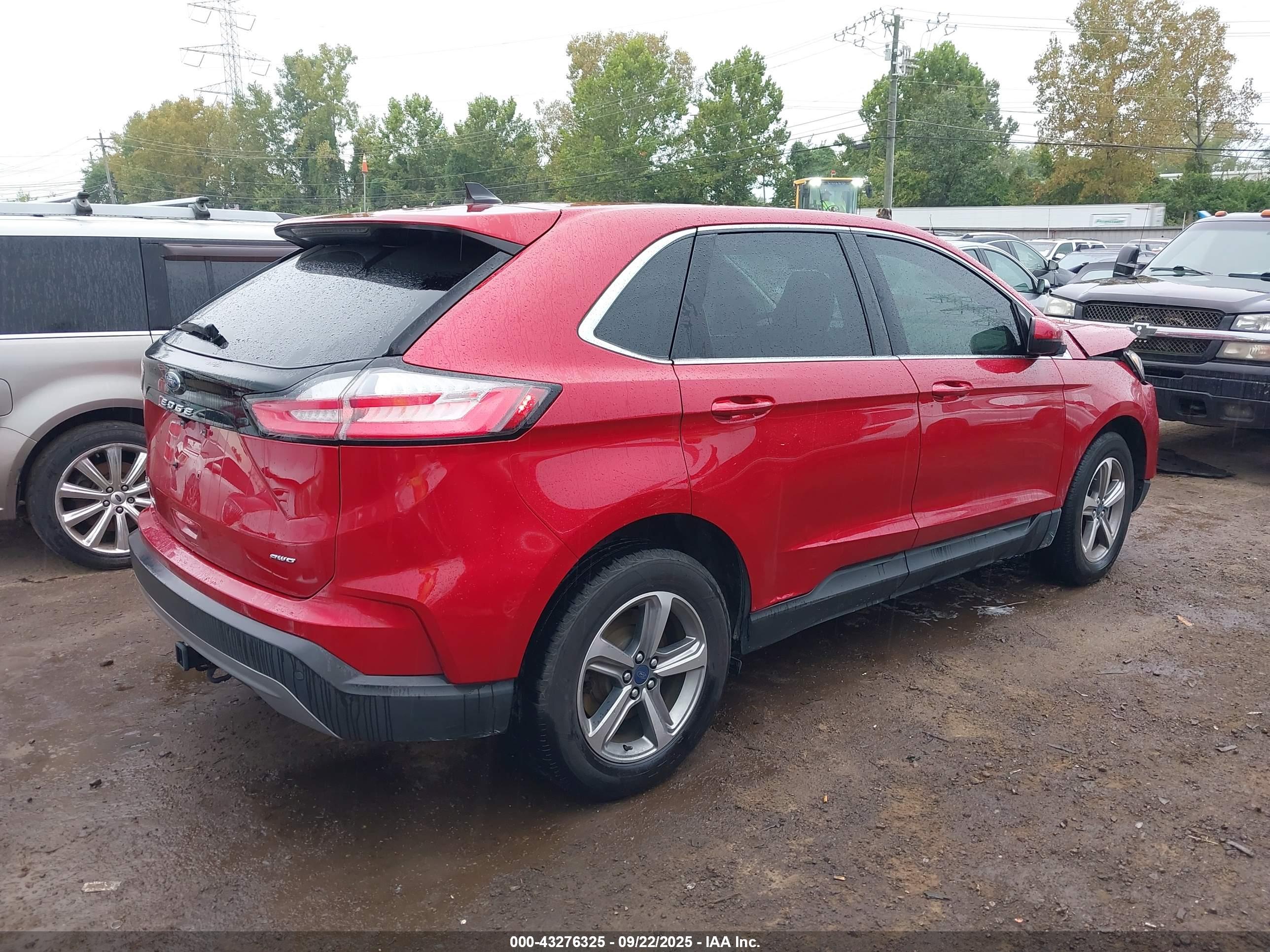 FORD EDGE image 4