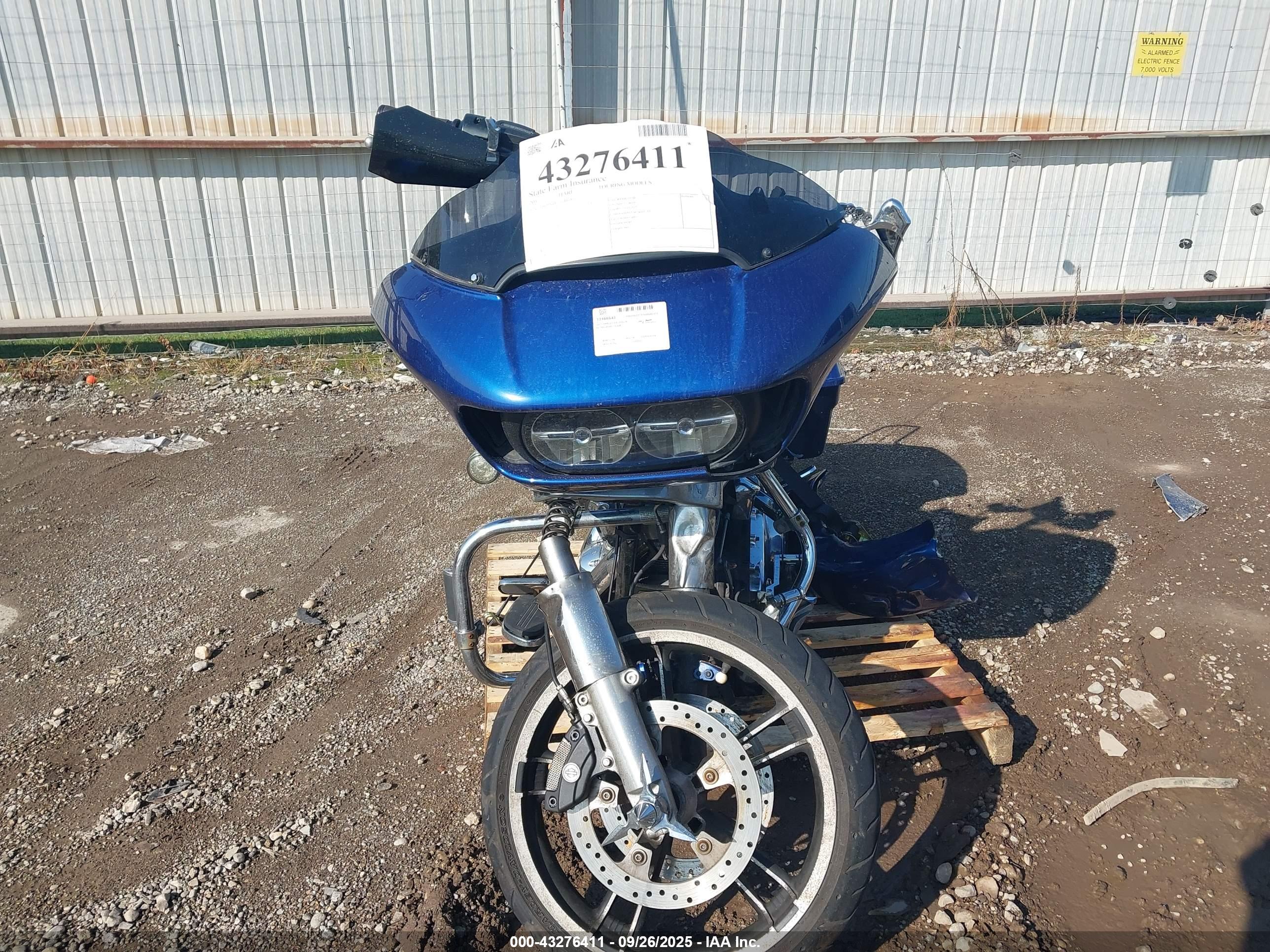 HARLEY-DAVIDSON FLTRX image 5