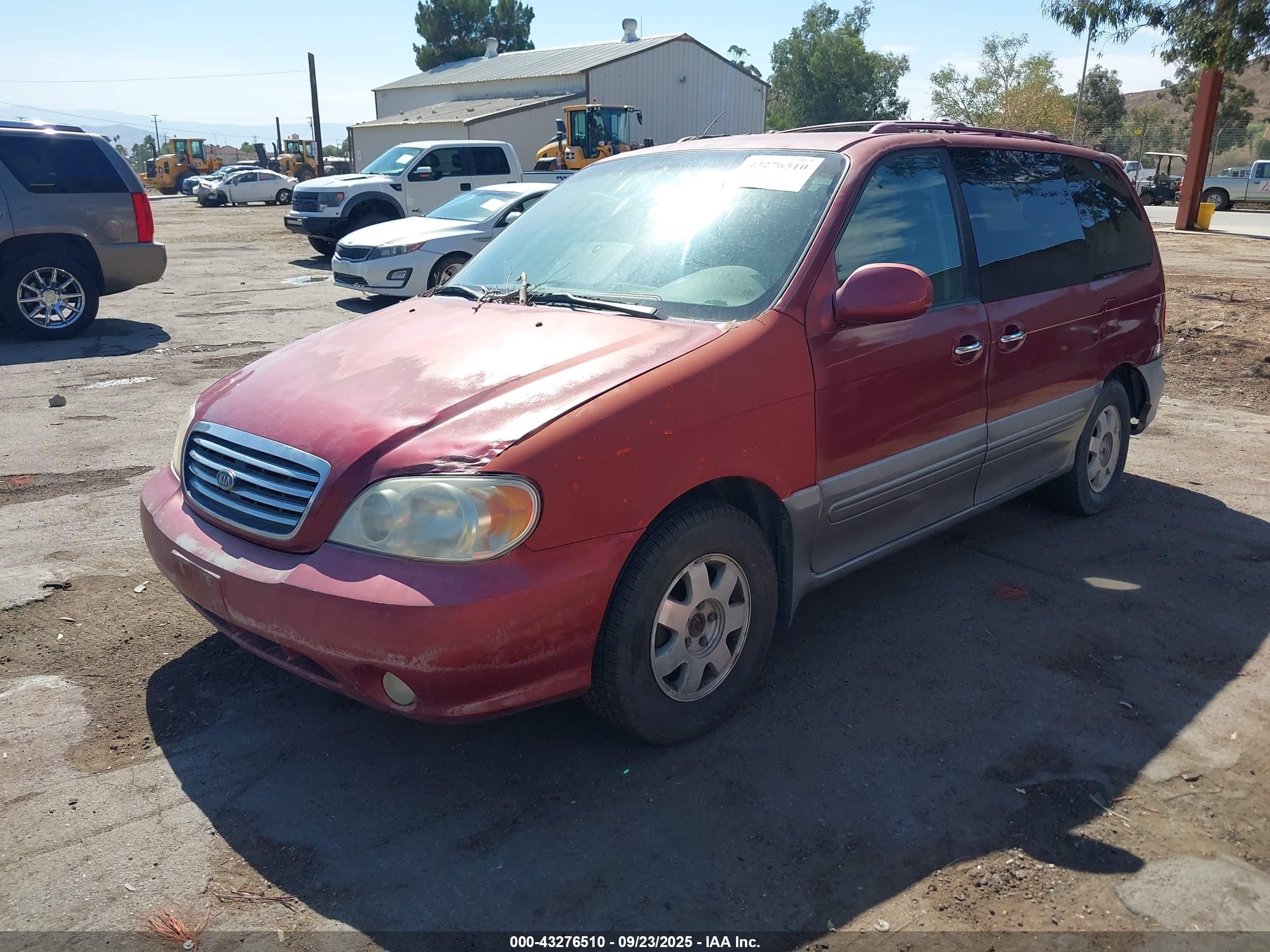 KIA SEDONA image 2