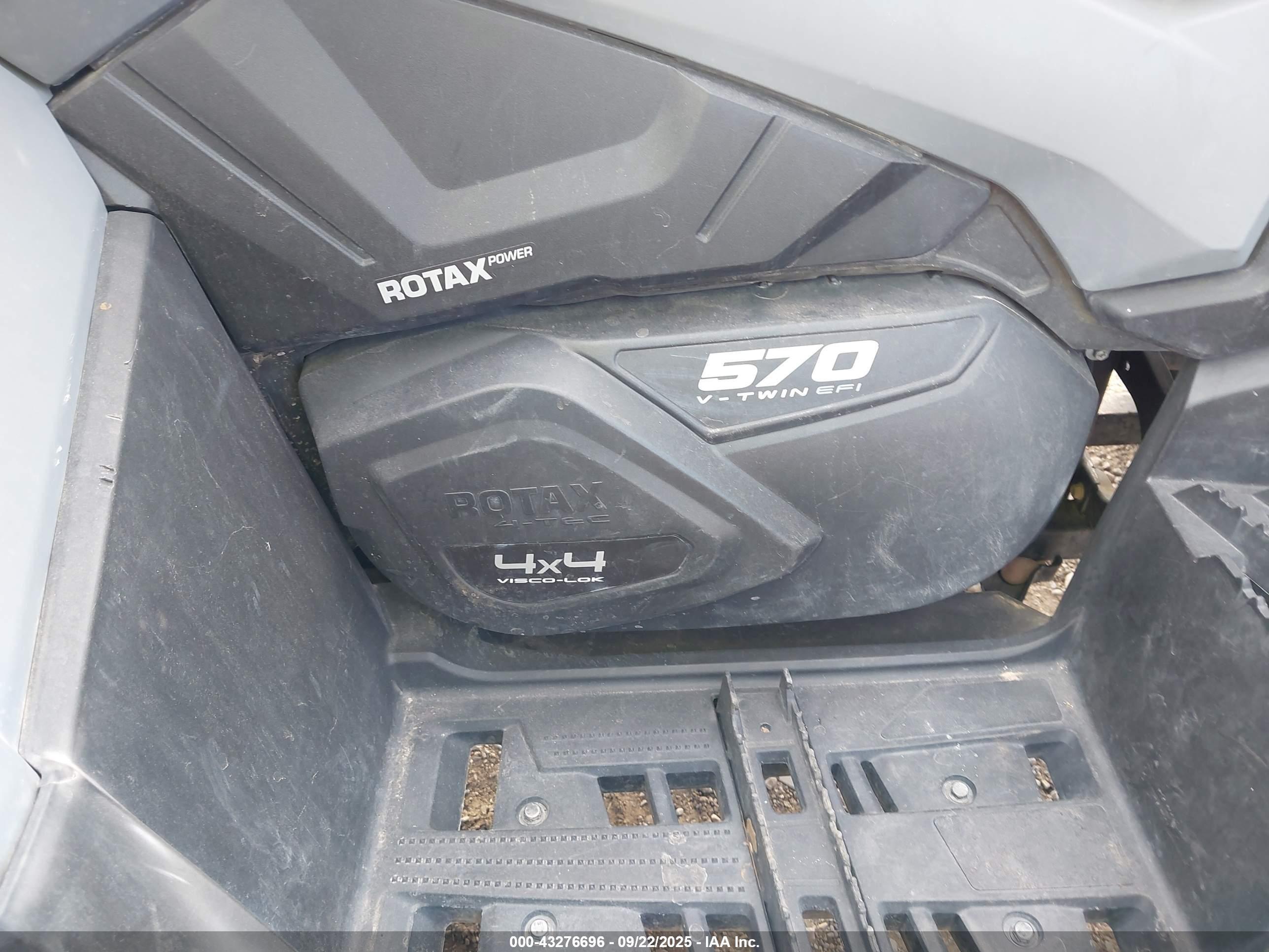 CAN-AM OUTLANDER image 9