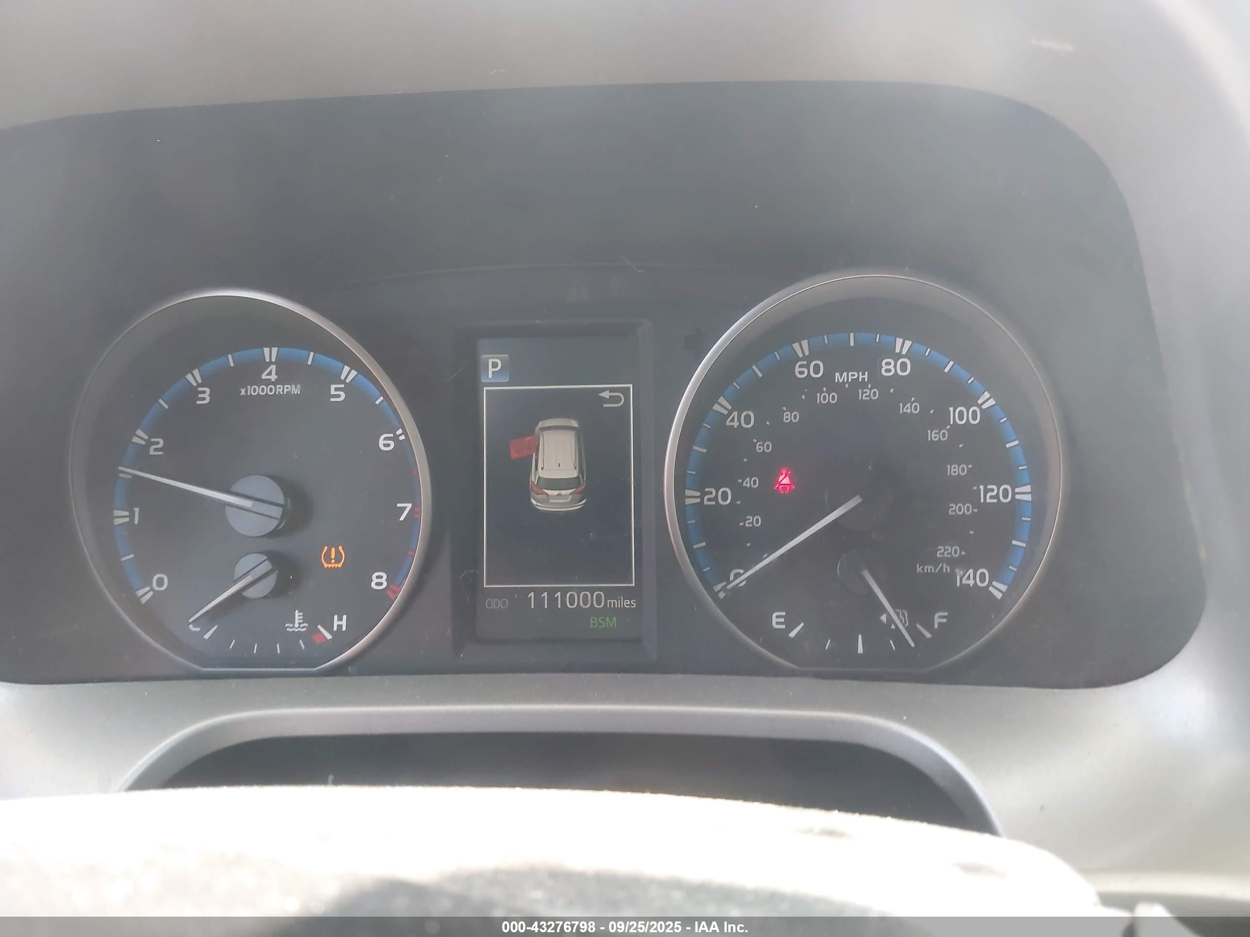 TOYOTA RAV4 image 7